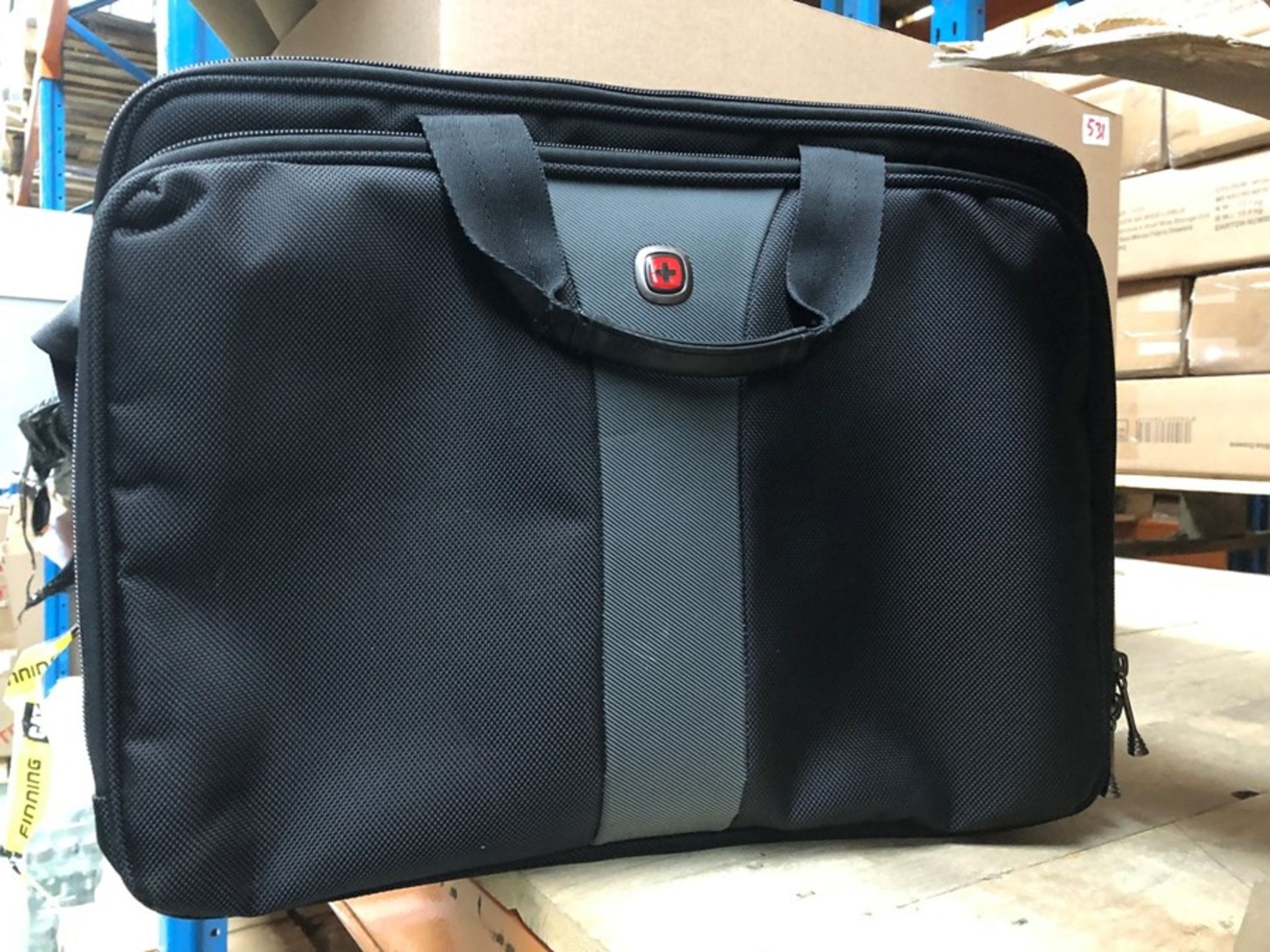 1 WENGER LAPTOP BAG / RRP £75.00 (SOLD AS SEEN)