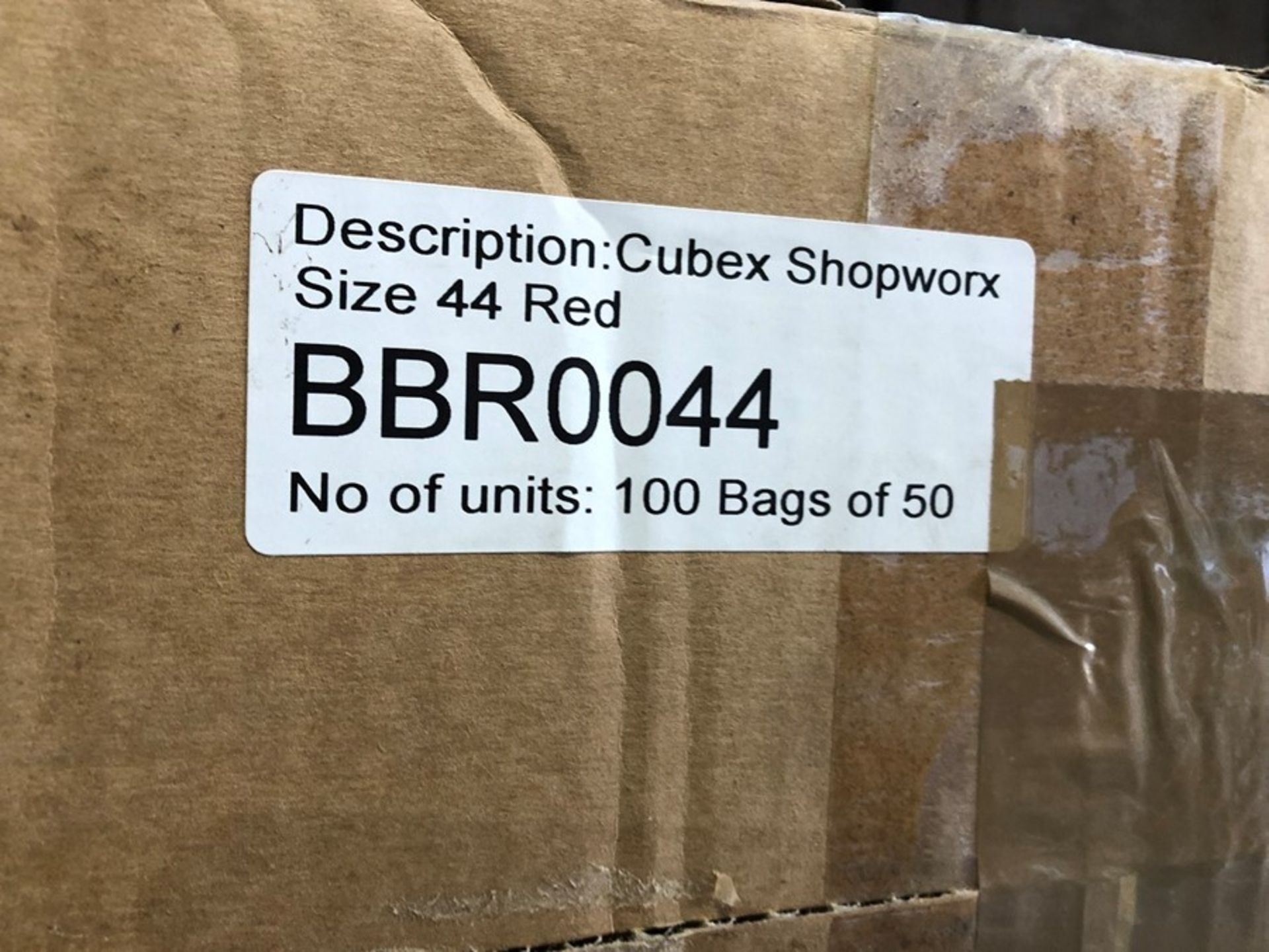 1 LOT TO CONTAIN 2 BOXES OF CUBEX SHOPWORX SIZE 44 RED CUBES - USED ON COAT HANGERS DISPLAYING