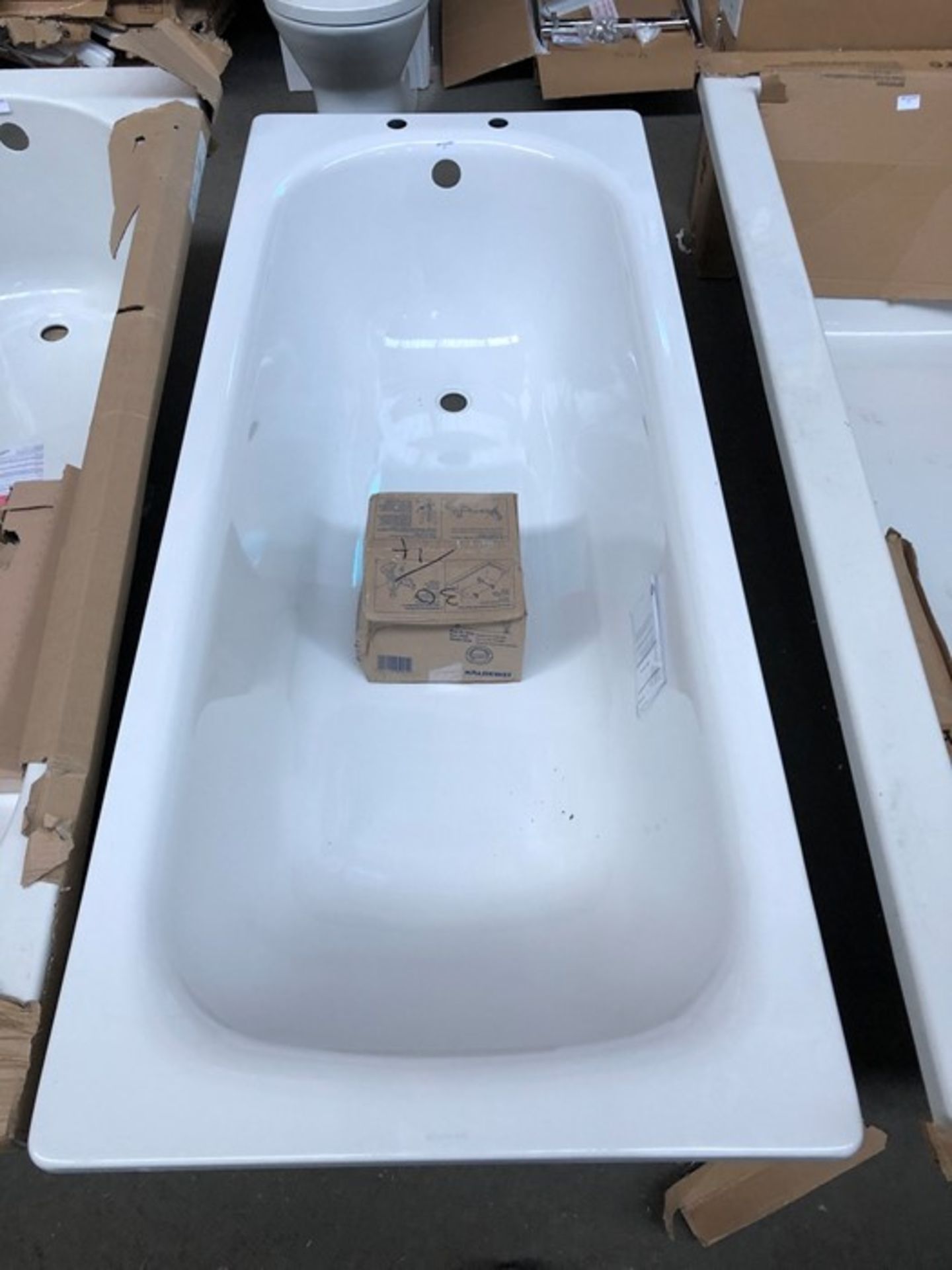 KALDEWEI VERY HIGH QUALITY STEEL ENAMELLED SINGLE ENDED BATH & LEGSET RRP £625