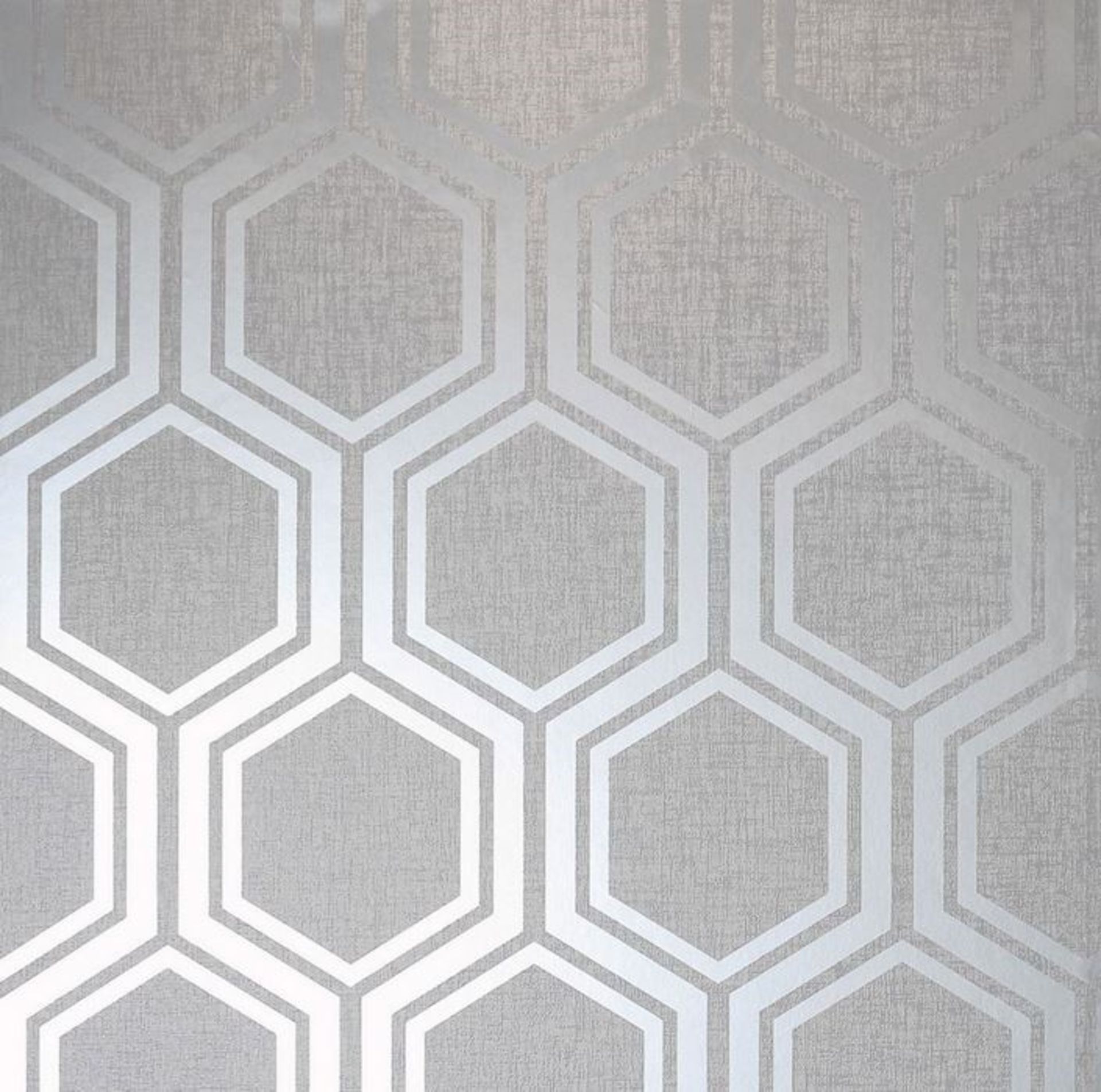 1 LOT TO CONTAIN 6 AS NEW ROLLS OF ARTHOUSE LUXE HEXAGON SILVER WALLPAPER - 910206 / RRP £77.94