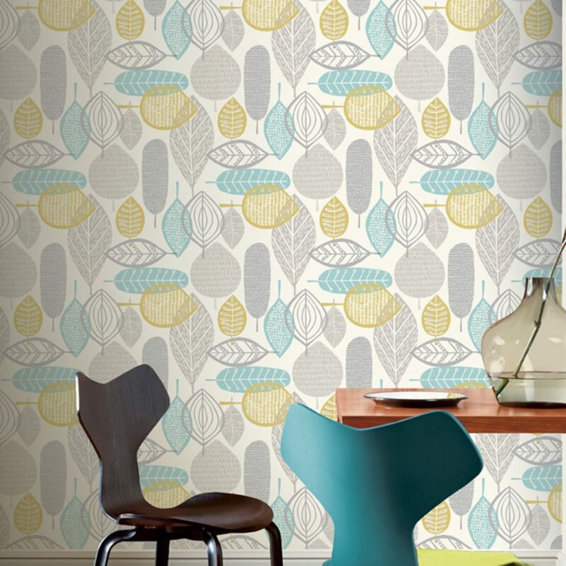 1 LOT TO CONTAIN 4 AS NEW ROLLS OF ARTHOUSE MALMO RETRO LEAF GREY/TEAL WALLPAPER - 902302 / RRP £