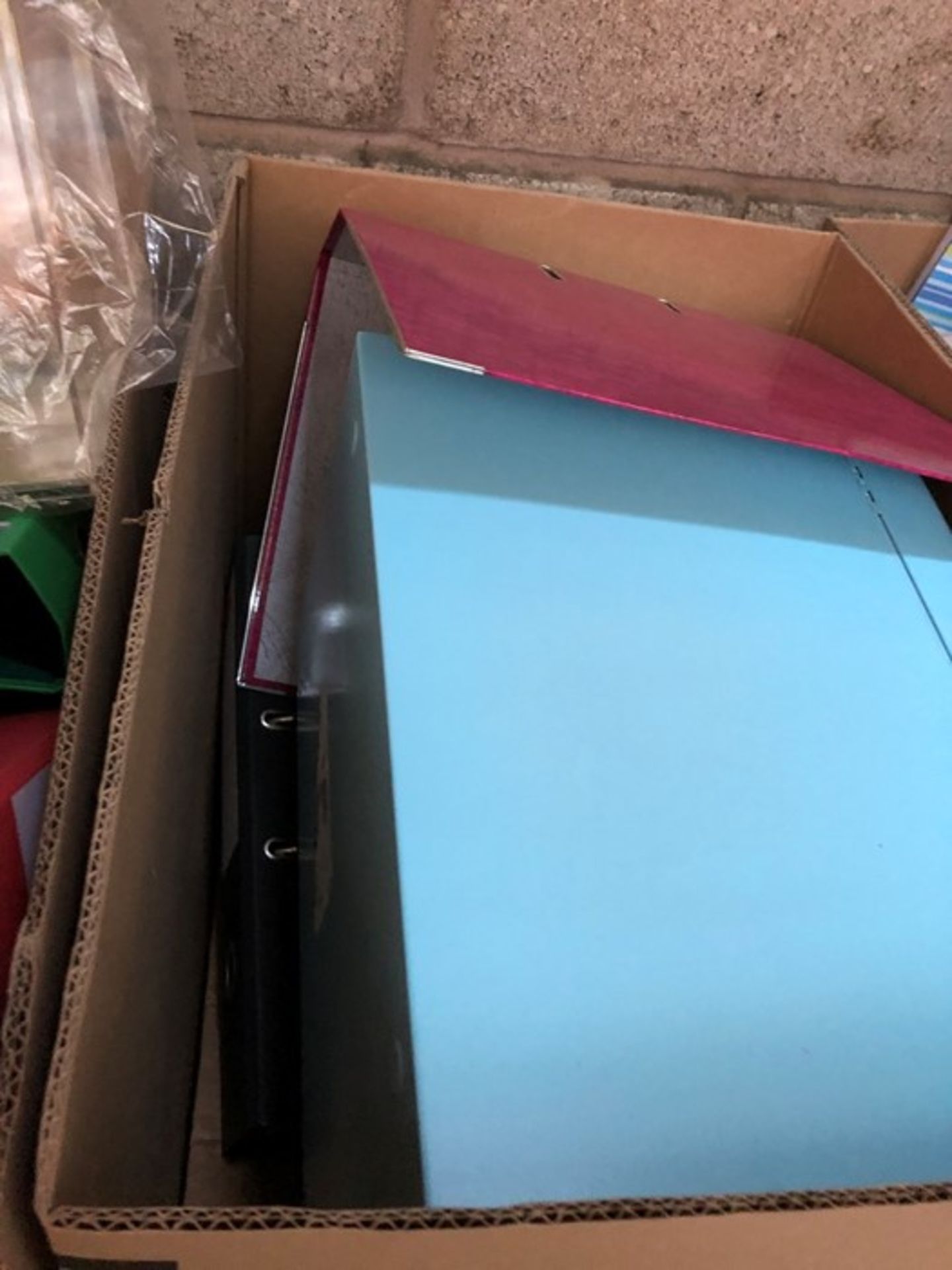 1 LOT TO CONTAIN AN ASSORTMENT OF OFFICE BINDERS AND A METAL STORAGE BOX IN BLUE (SOLD AS SEEN)