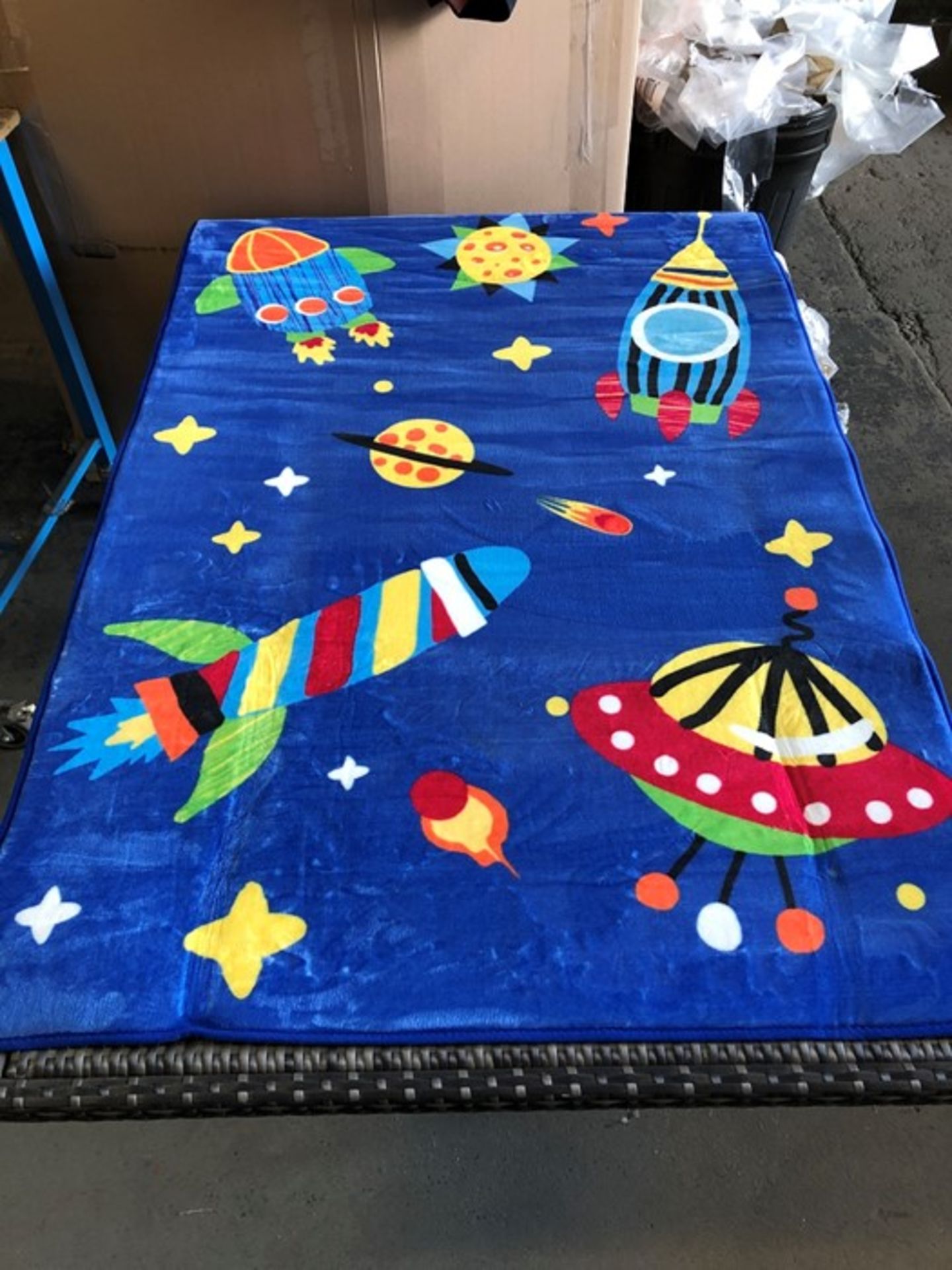 LA REDOUTE KIDS SPACE RUG - BLUE