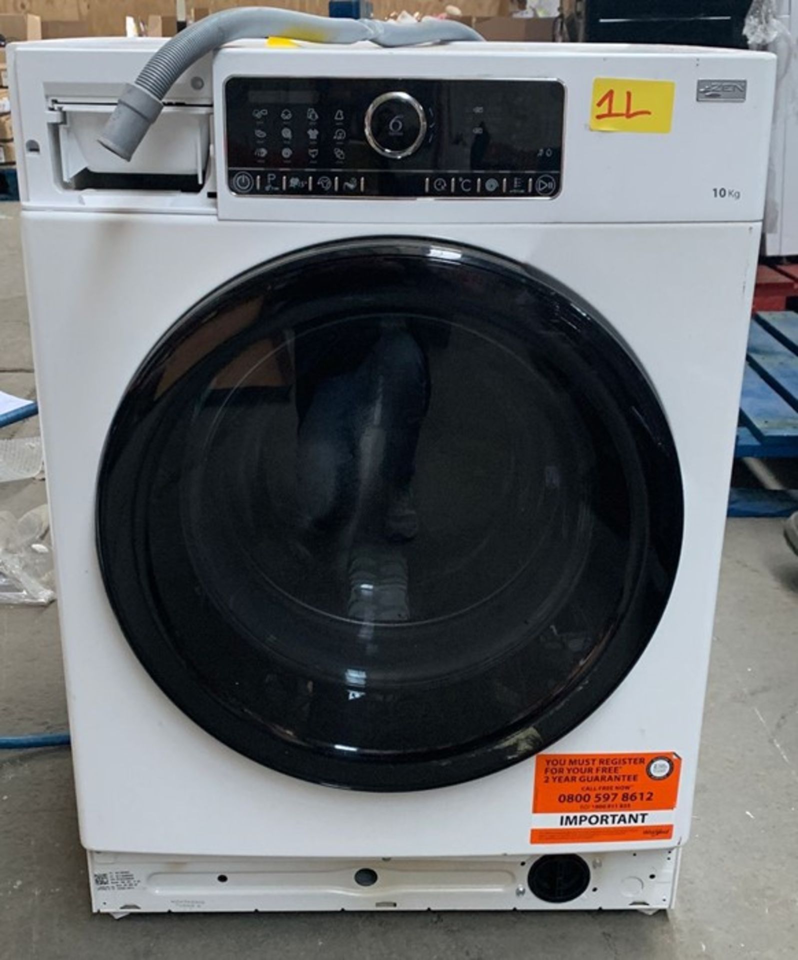 WHIRPOOL FSCR10432 WASHING MACHINE RRP £518 CONDITION REPORT: CUSTOMER RETURN. HEAVILY USED/DAMAGED.