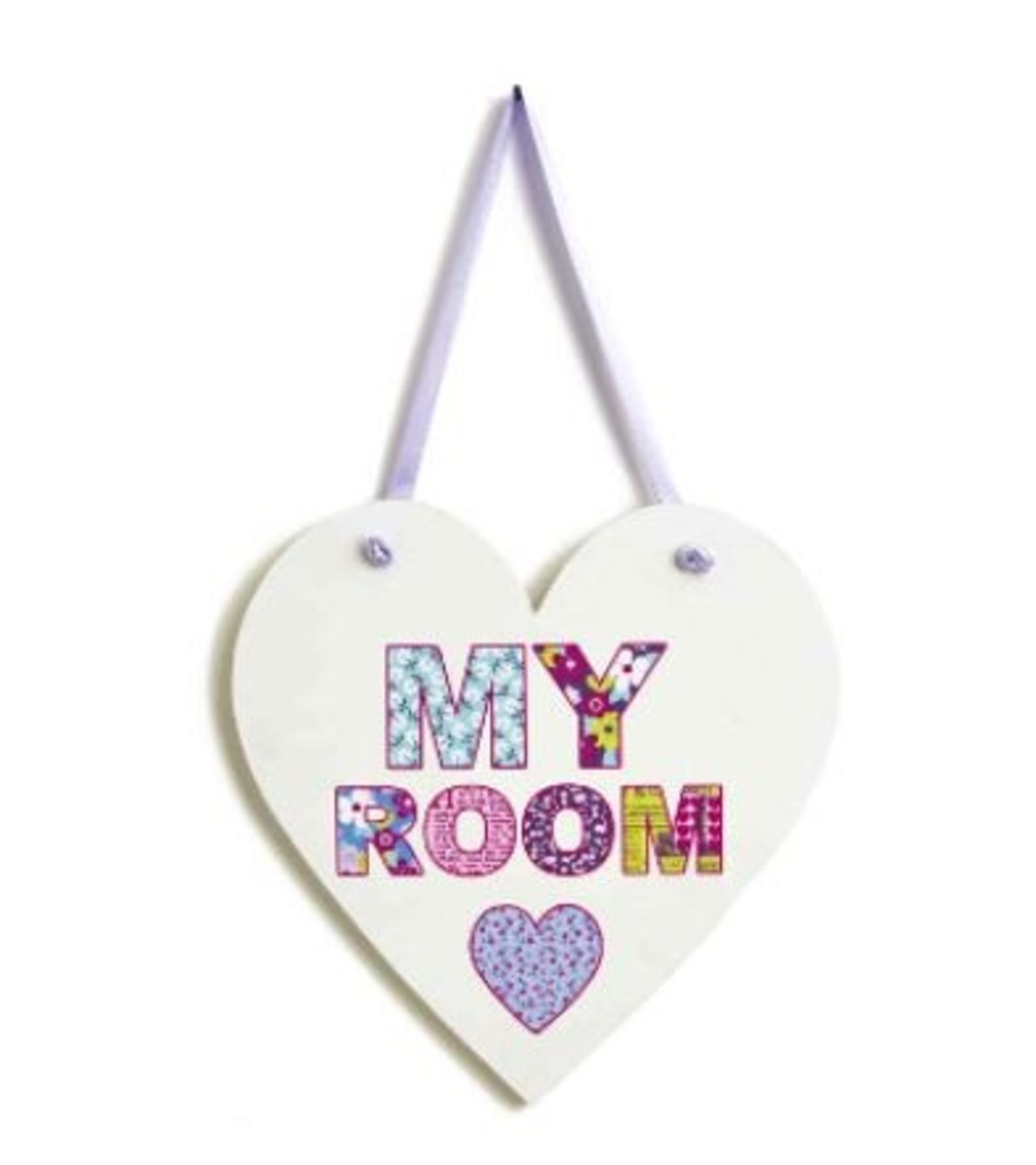 1 LOT TO CONTAIN 30 BOXED AS NEW ARTHOUSE RETRO HEARTS HANGER WOODEN PLAQUES - 004160 (SOLD AS
