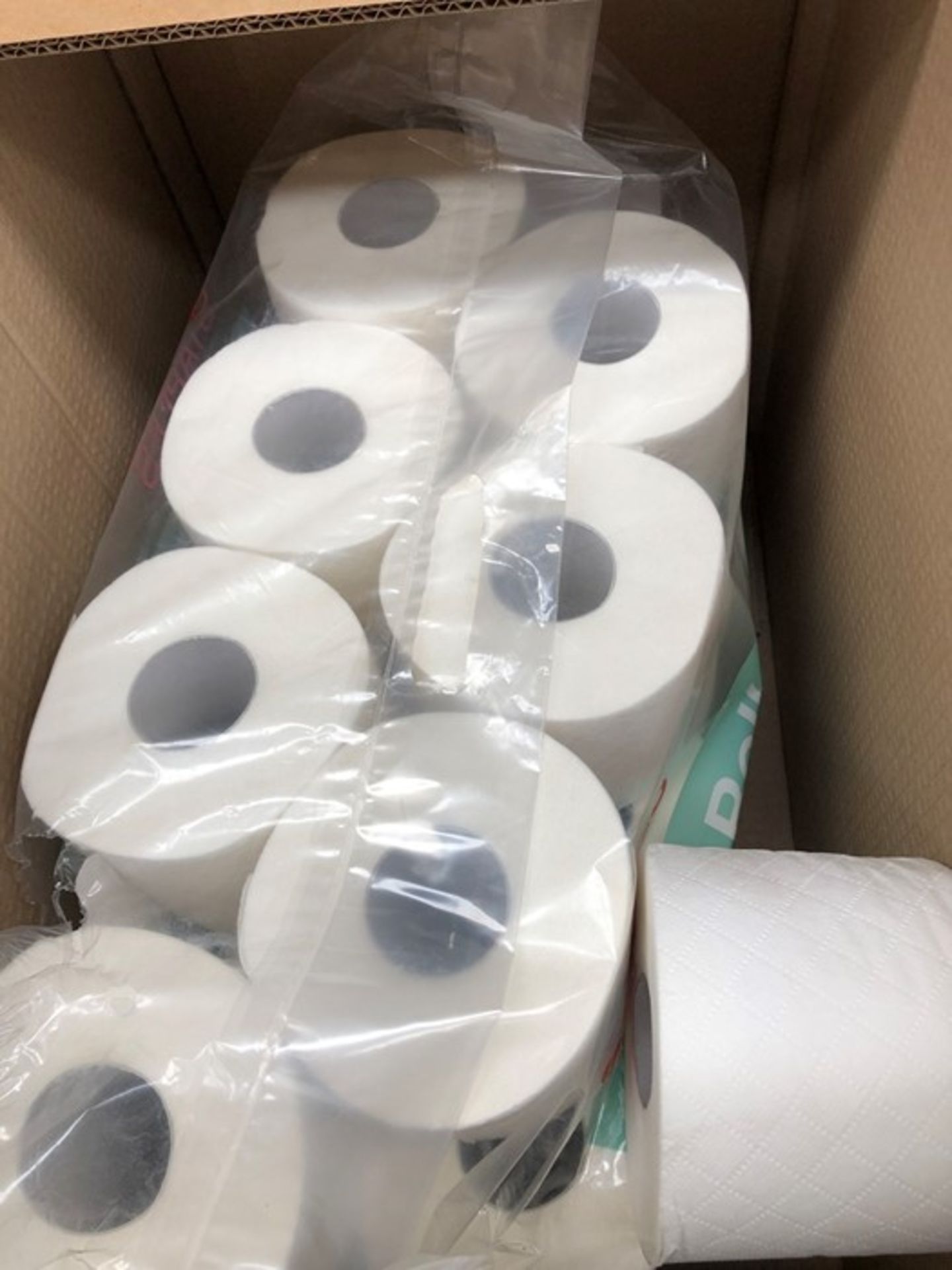 1 BOX CONTAINING AN ASSORTMENT OF TOILET ROLLS