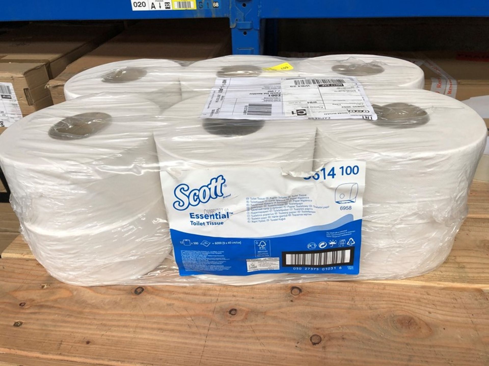 1 PACK CONTAINING 12 ROLLS OF SCOTT ESSENTIAL TOILET TISSUE / 12 X 500 SHEETS