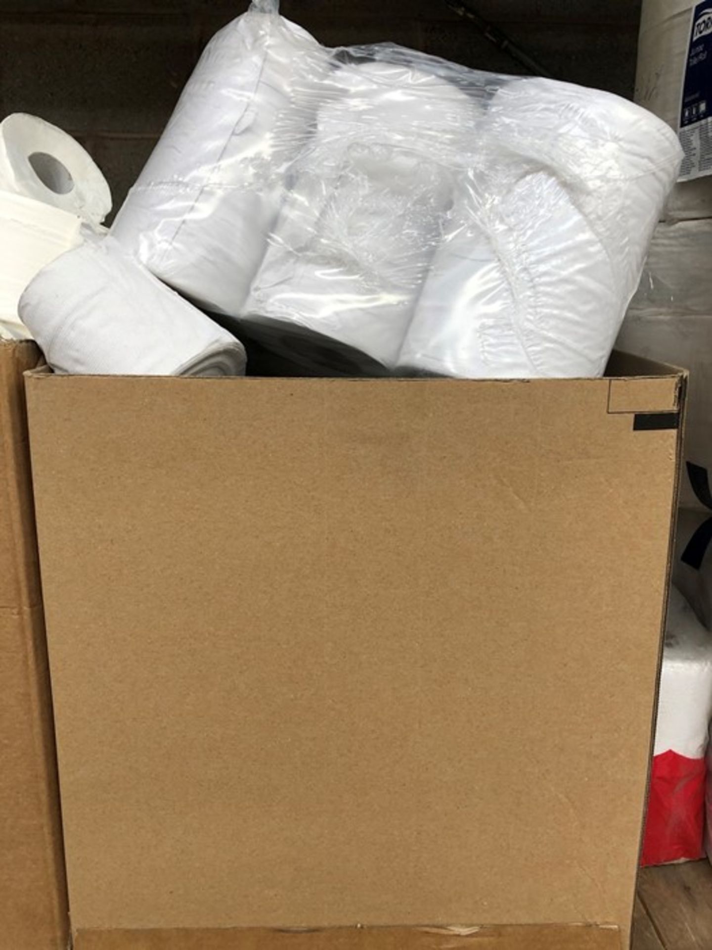 1 LOT TO CONTAIN AN ASSORTMENT OF PAPER TOWELS AND TOILET PAPER