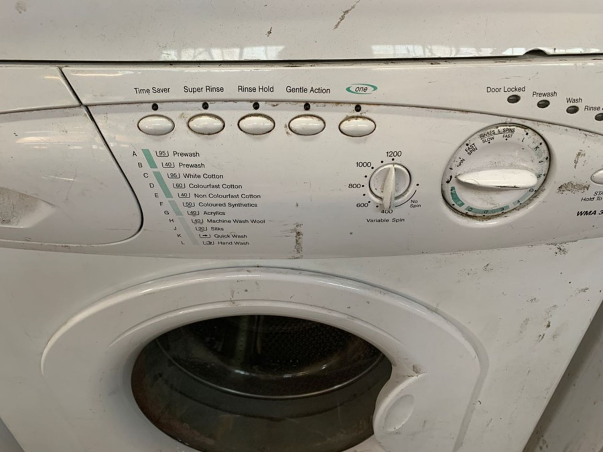 HOTPOINT AQUARIUS WMA 32 WASHING MACHINE - Image 2 of 2