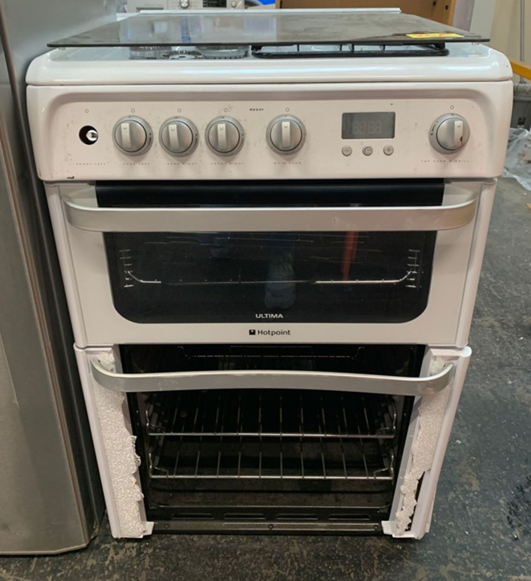 HOTPOINT HUG61 DOUBLE OVEN RRP £200