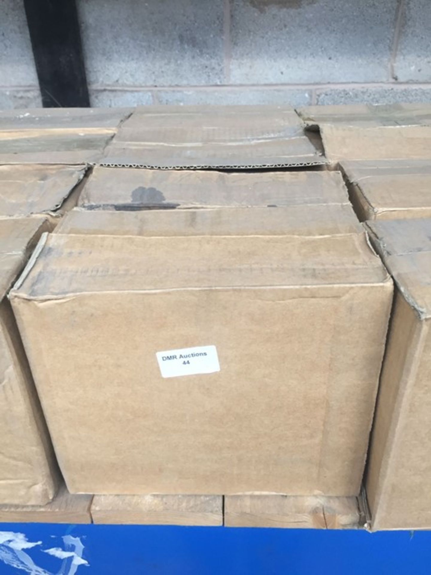 1 LOT TO CONTAIN 4 BOXES OF PATINATION OIL - EACH BOX CONTAINS 6 X 500ML CANS