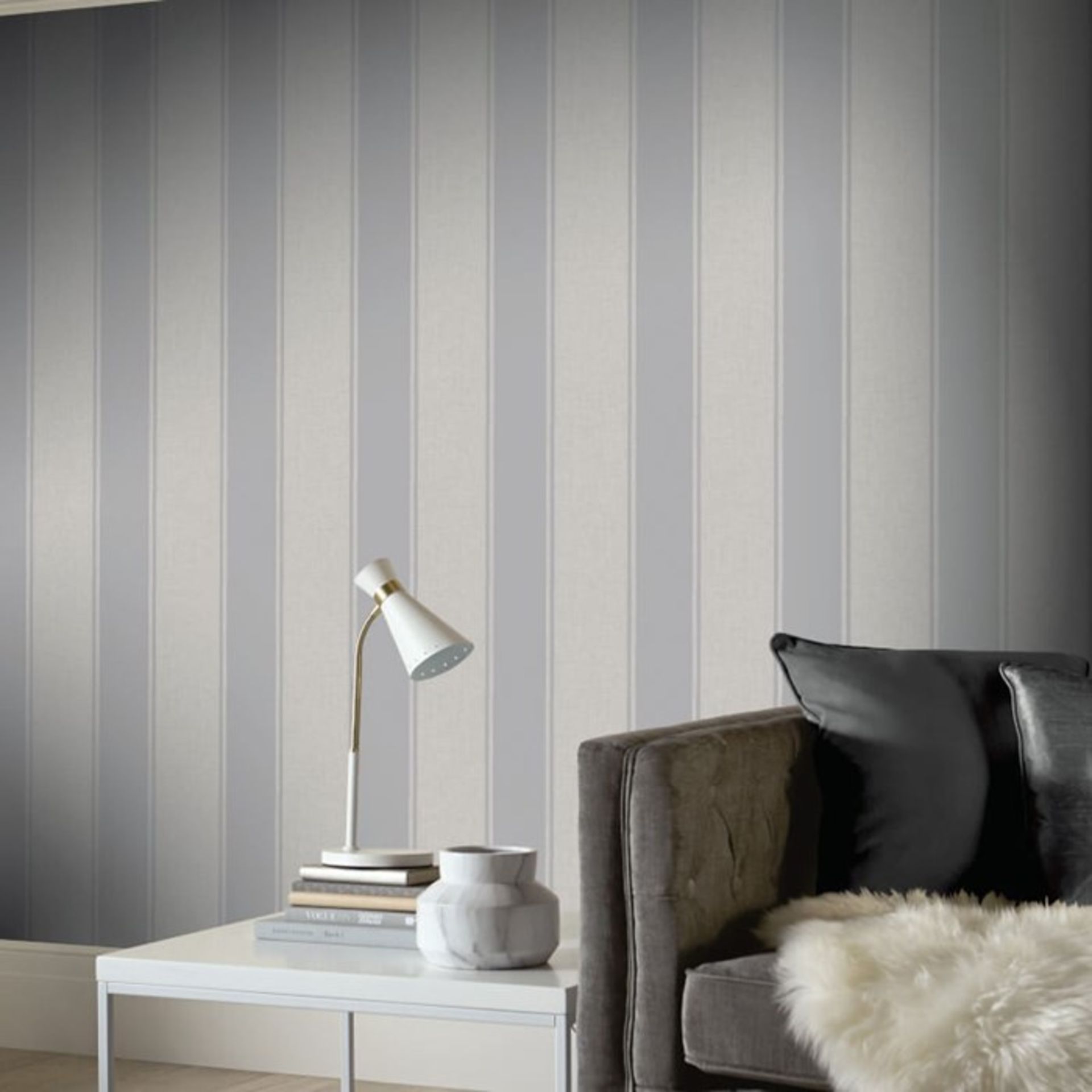 1 BOXED TO CONTAIN 12 ROLLS AS NEW ARTHOUSE LUXE DECORIS STRIPE SILVER WALLPAPER - 906607