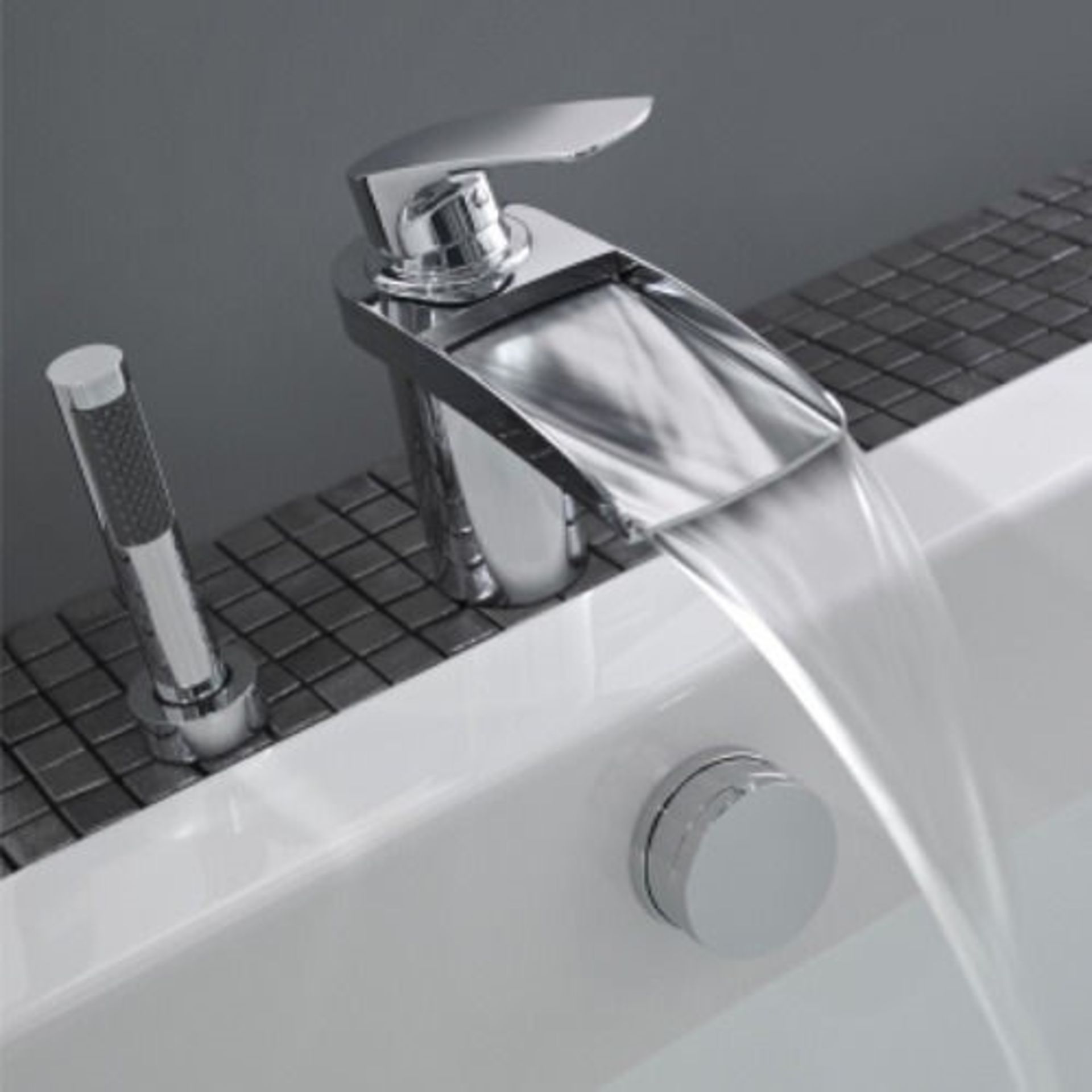 OPENWATER DESIGNER MONO BATH & SHOWER MIXER WITH DECK MOUNTED RETRACTABLE SHOWER HANDSET. RRP £475