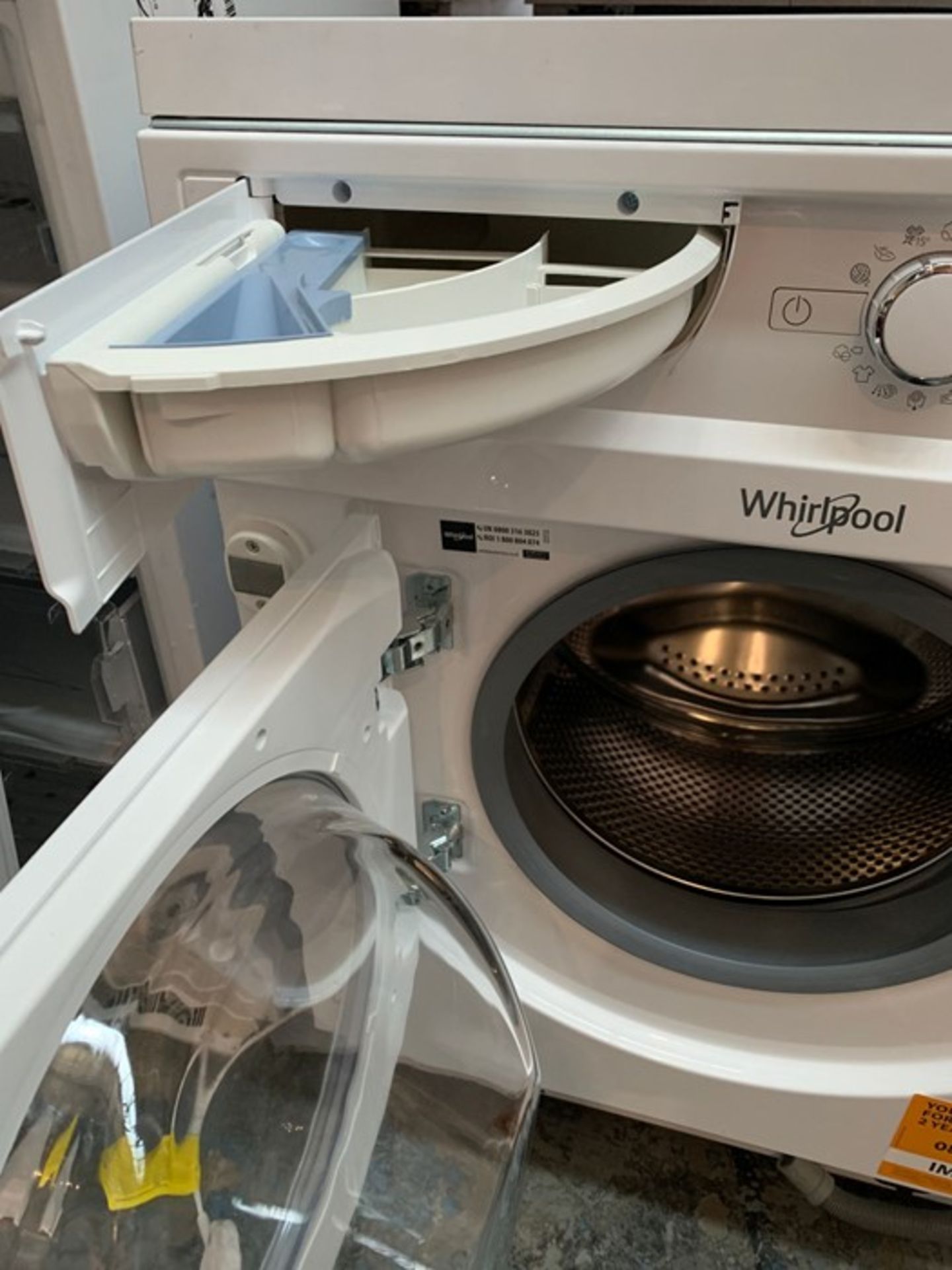 WHIRPOOL BIWDWG7148 INTEGRATED WASHER DRYER RRP £455 - Image 3 of 4