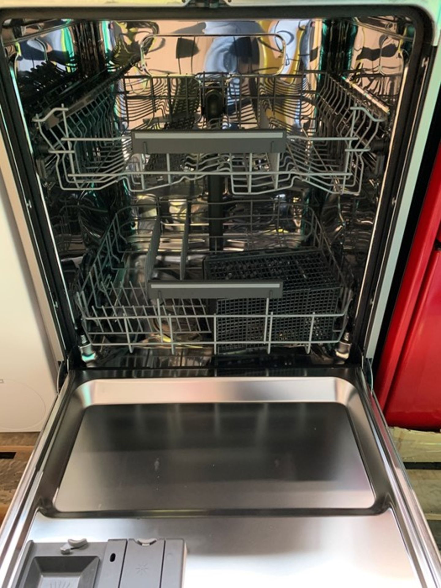 JOHN LEWIS JLDWS1328 FREESTANDING DISHWASHER, STAINLESS STEEL - Image 5 of 5