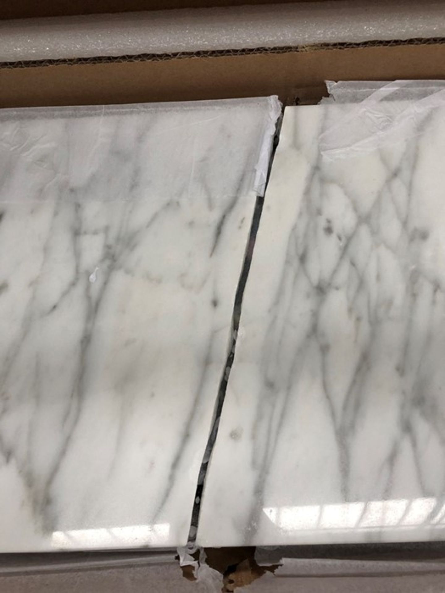 LA REDOUTE MAHAUT MARBLE CONSOLE TABLE - Image 2 of 2