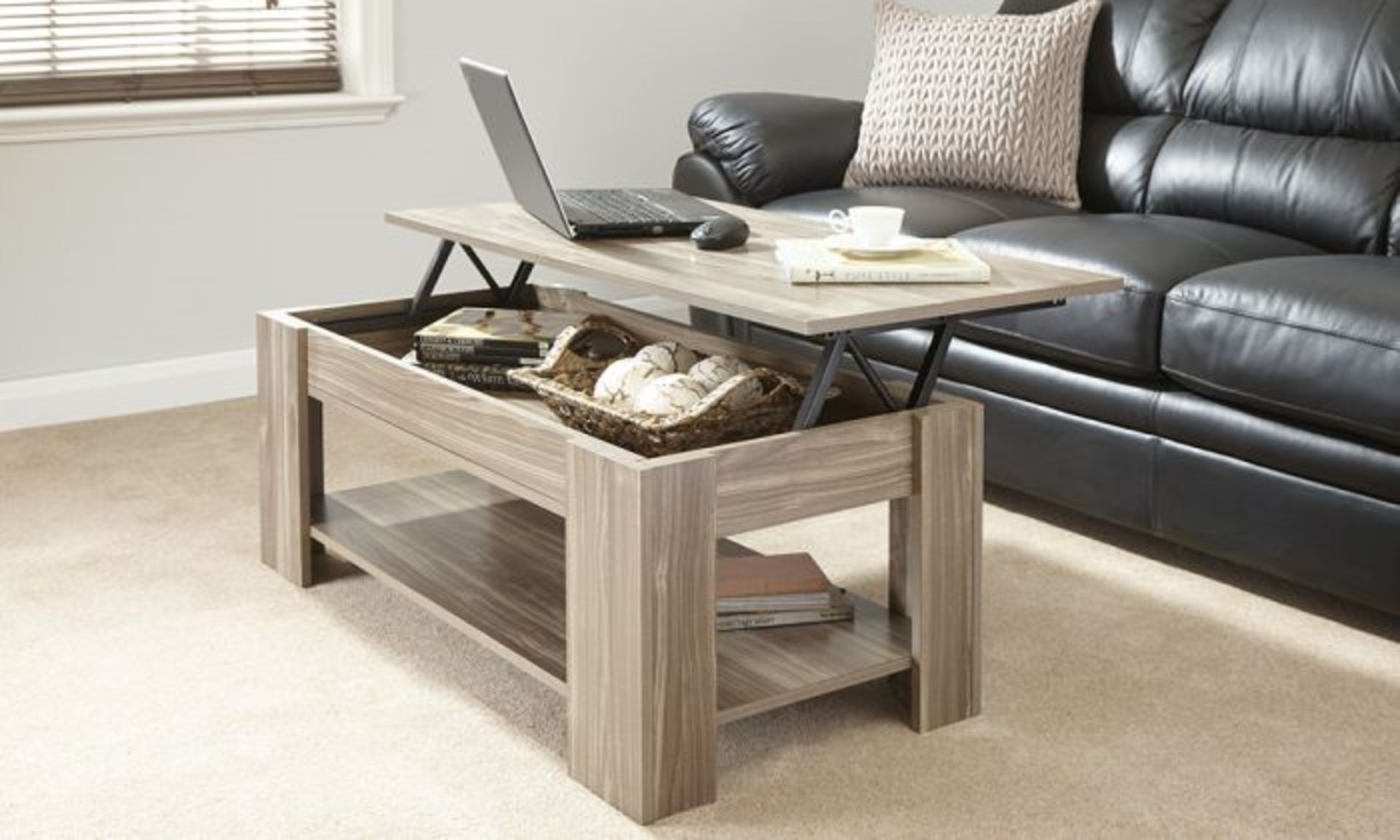 1 LOT TO CONTAIN KIMBERLY LIFT UP COFFEE TABLE IN WALNUT - IN 1 BOX