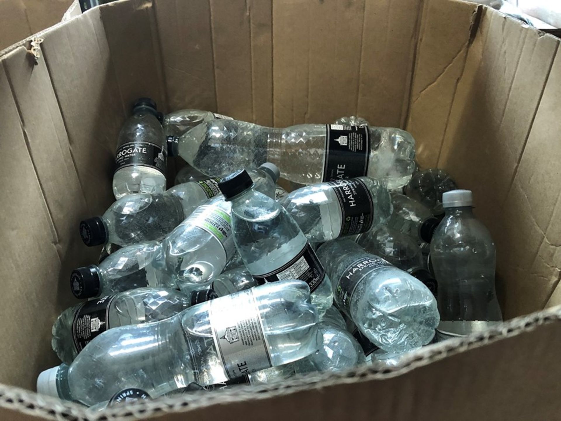 1 LOT TO CONTAIN A LARGE ASSORTMENT OF HARROGATE WATER
