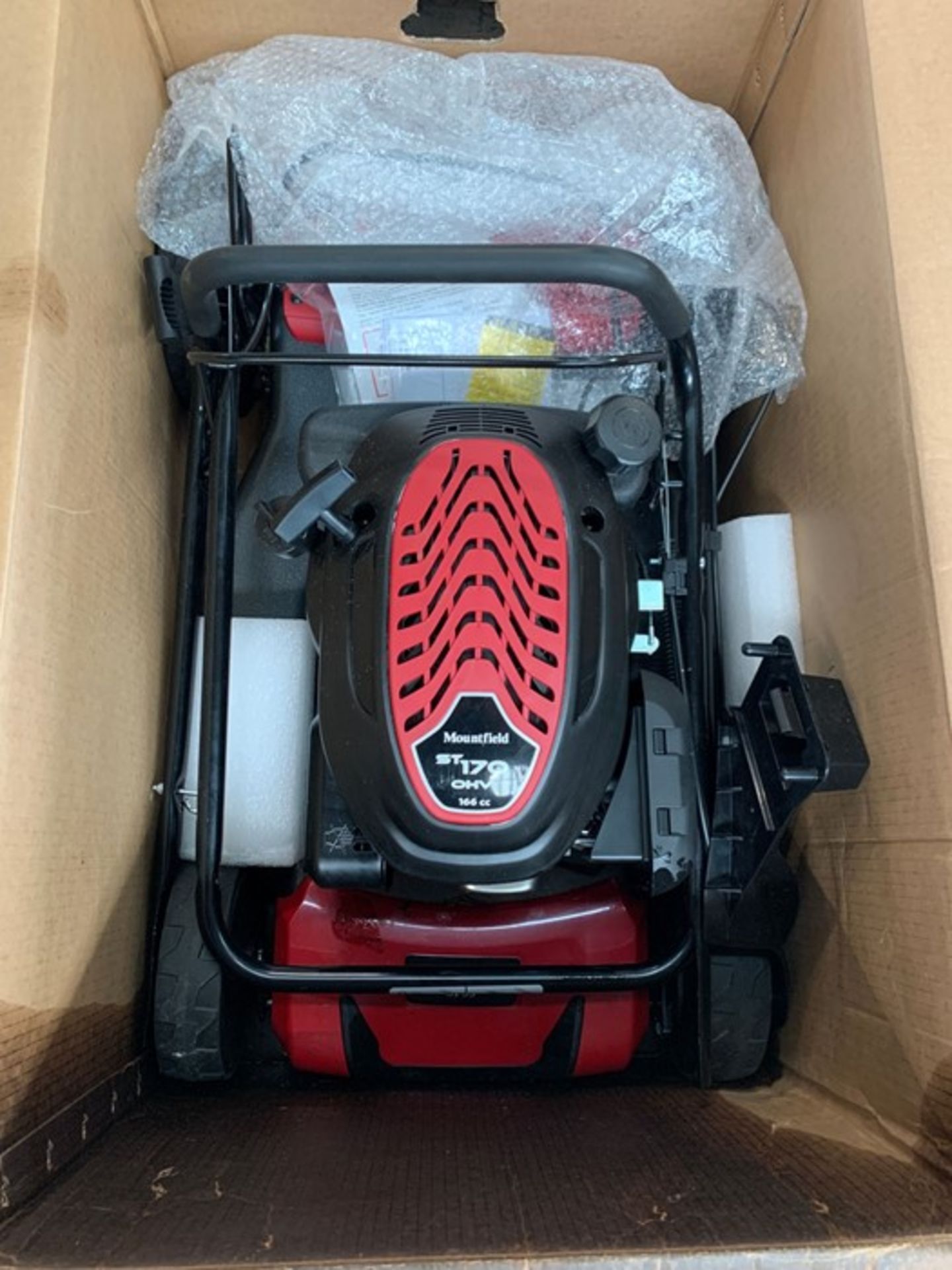 MOUNTFIELD SP53 SELF-PROPELLED PETROL LAWNMOWER