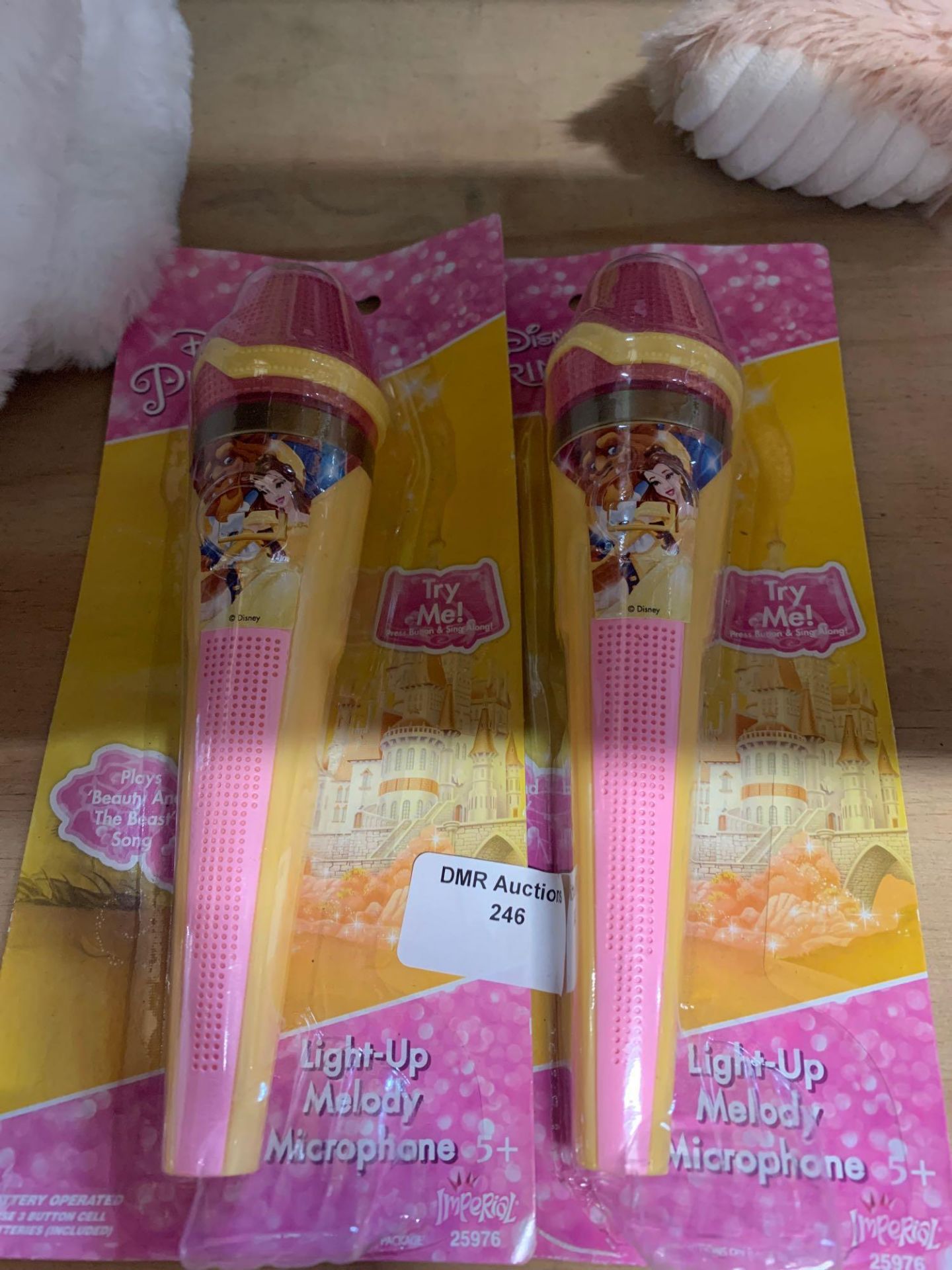 1 LOT TO CONTAIN 2 DISNEY LIGHT UP MELODY MICROPHONES (THIS ITEM IS AN UNTESTED CUSTOMER RETURN.