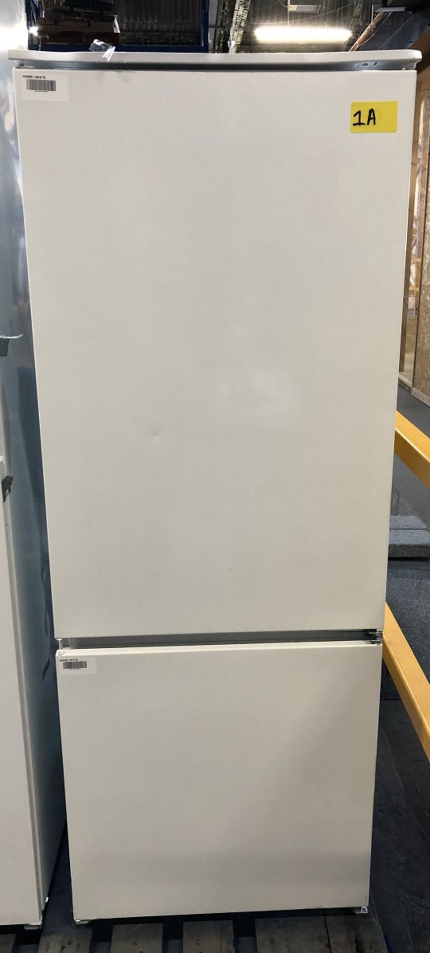 1 LOT TO CONTAIN AN UNTESTED AEG SCB5142VLS INTEGRATED FRIDGE FREEZER / RRP £629.99 / ITEM IS