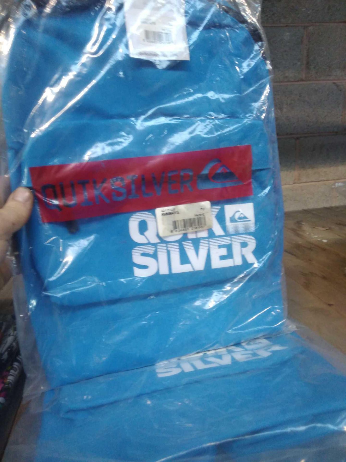 1 LOT TO CONTAIN 6 X QUICKSILVER BLUE BOYS RUCKSACKS