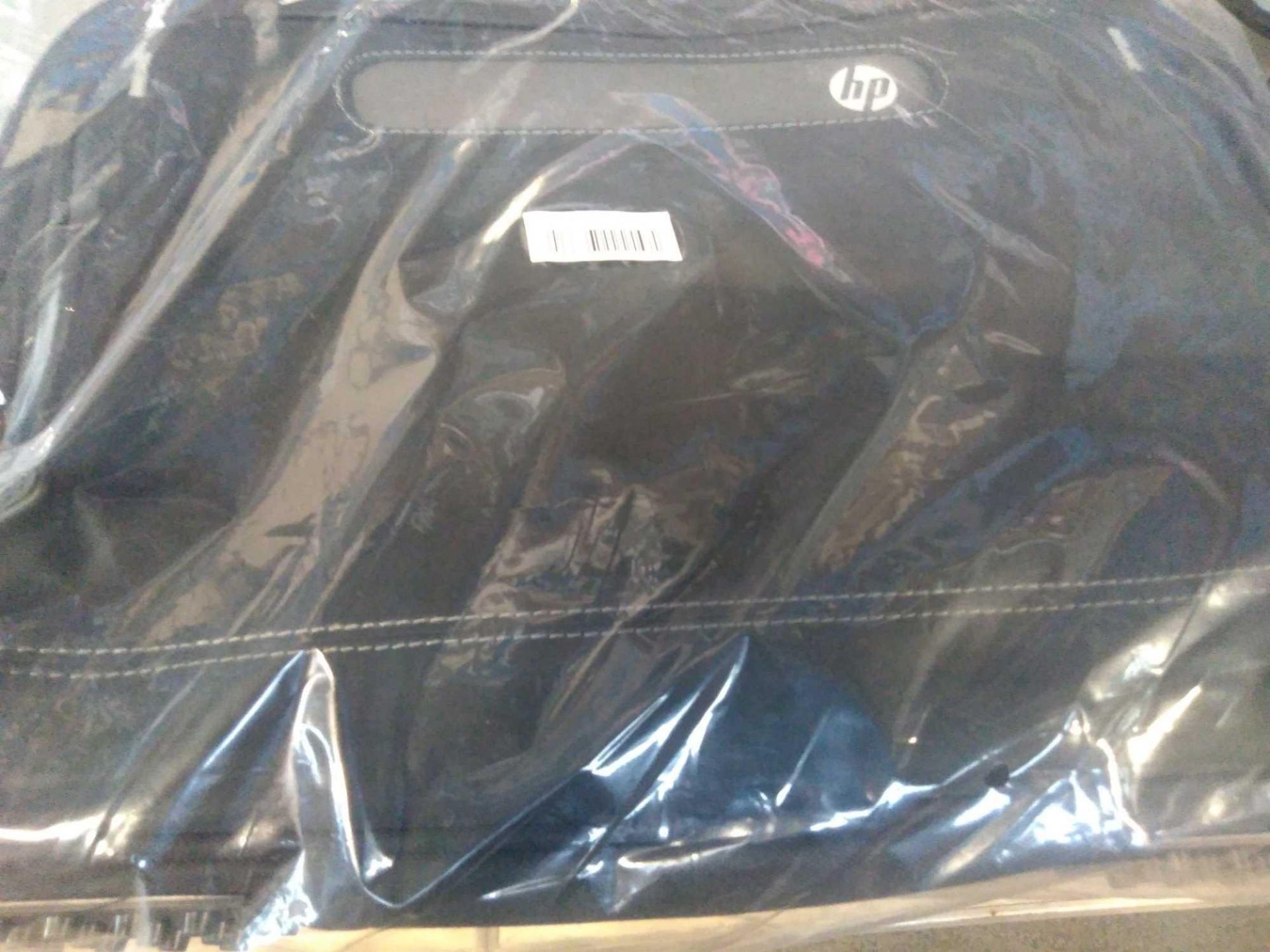 1 LOT TO CONTAIN 6 X TARGUS HP LAPTOP BAGS. BAGGED - Image 3 of 6