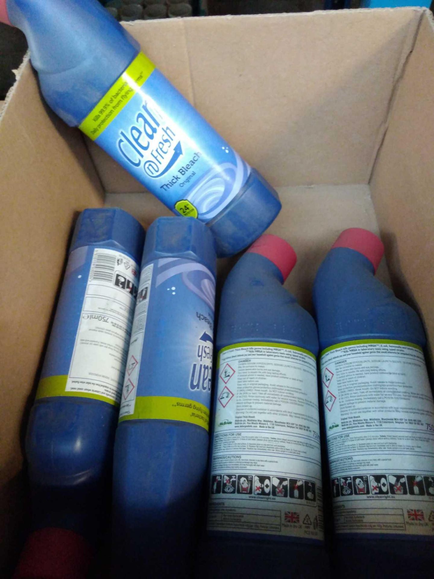 1 LOT TO CONTAIN 5 X BOTTLES OF CLEAN N FRESH THICK BLEACH 750ML BOTTLES