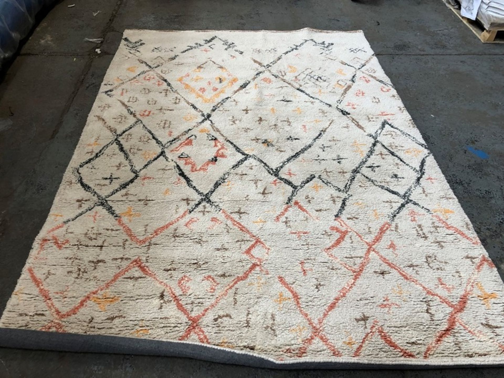 LA REDOUTE ASHWIN BERBER-STYLE WOOL RUG / SIZE: 200 X 290CM