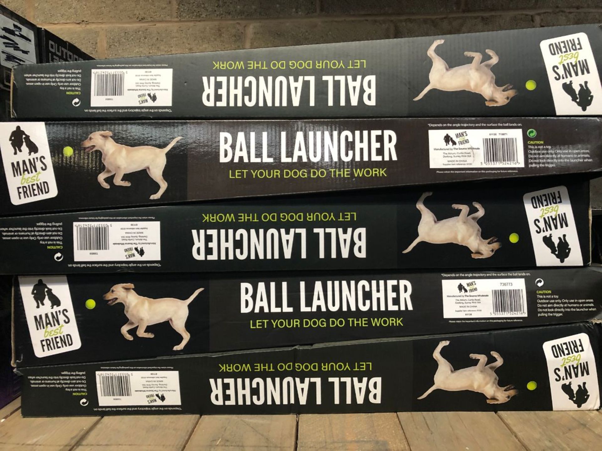8 X DOG BALL LAUNCHERS / COMBINED RRP £160.00 / UNTESTED CUSTOMER RETURNS
