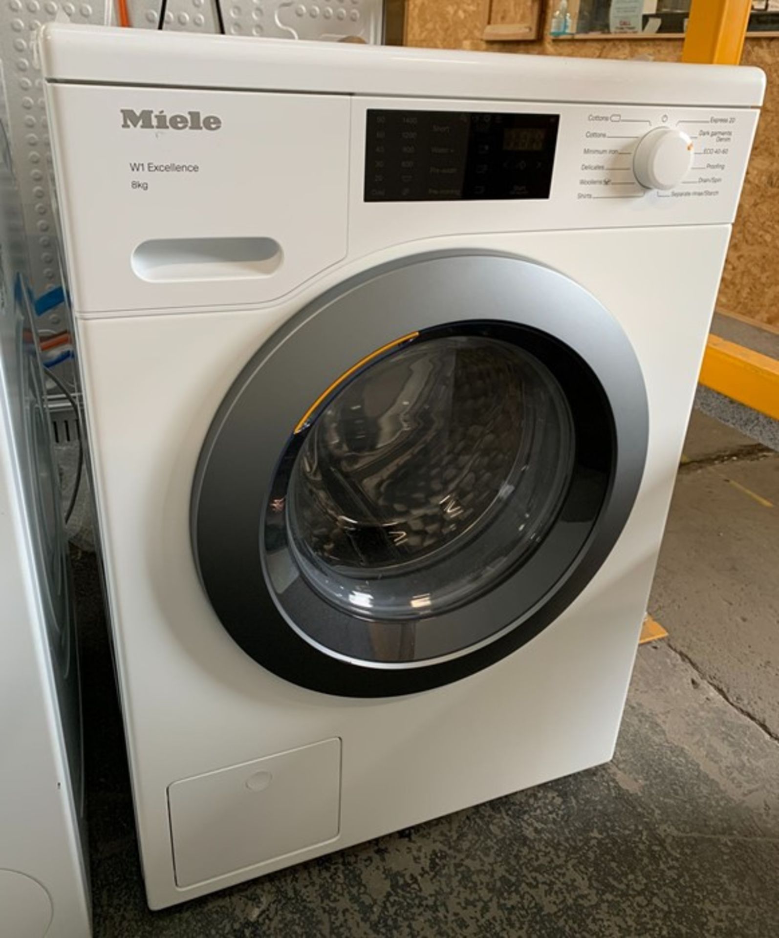 MIELE WED125 8KG FREESTANDING WASHING MACHINE