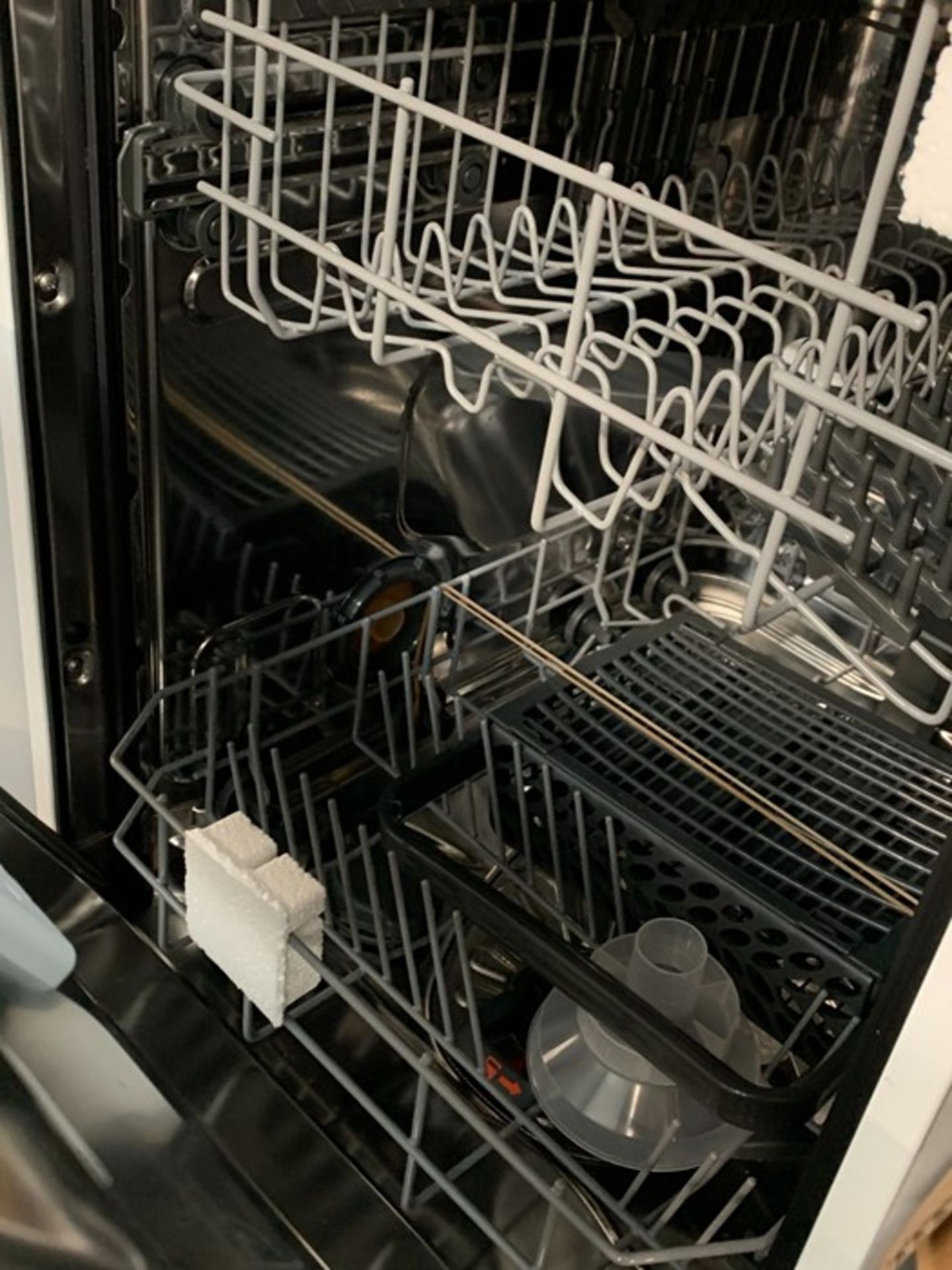 JOHN LEWIS JLDWW929 SLIMLINE DISHWASHER - Image 3 of 3