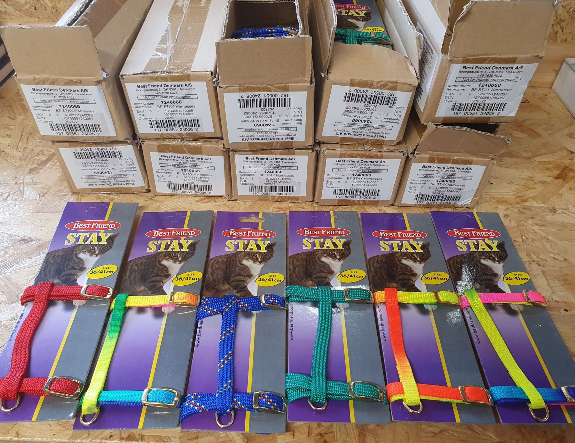 ONE LOT TO CONTAIN TEN BOXES OF 'BESTFRIEND STAY' CAT HARNESS'. NO LEAD ATTACHMENTS, HARNESS ONLY.