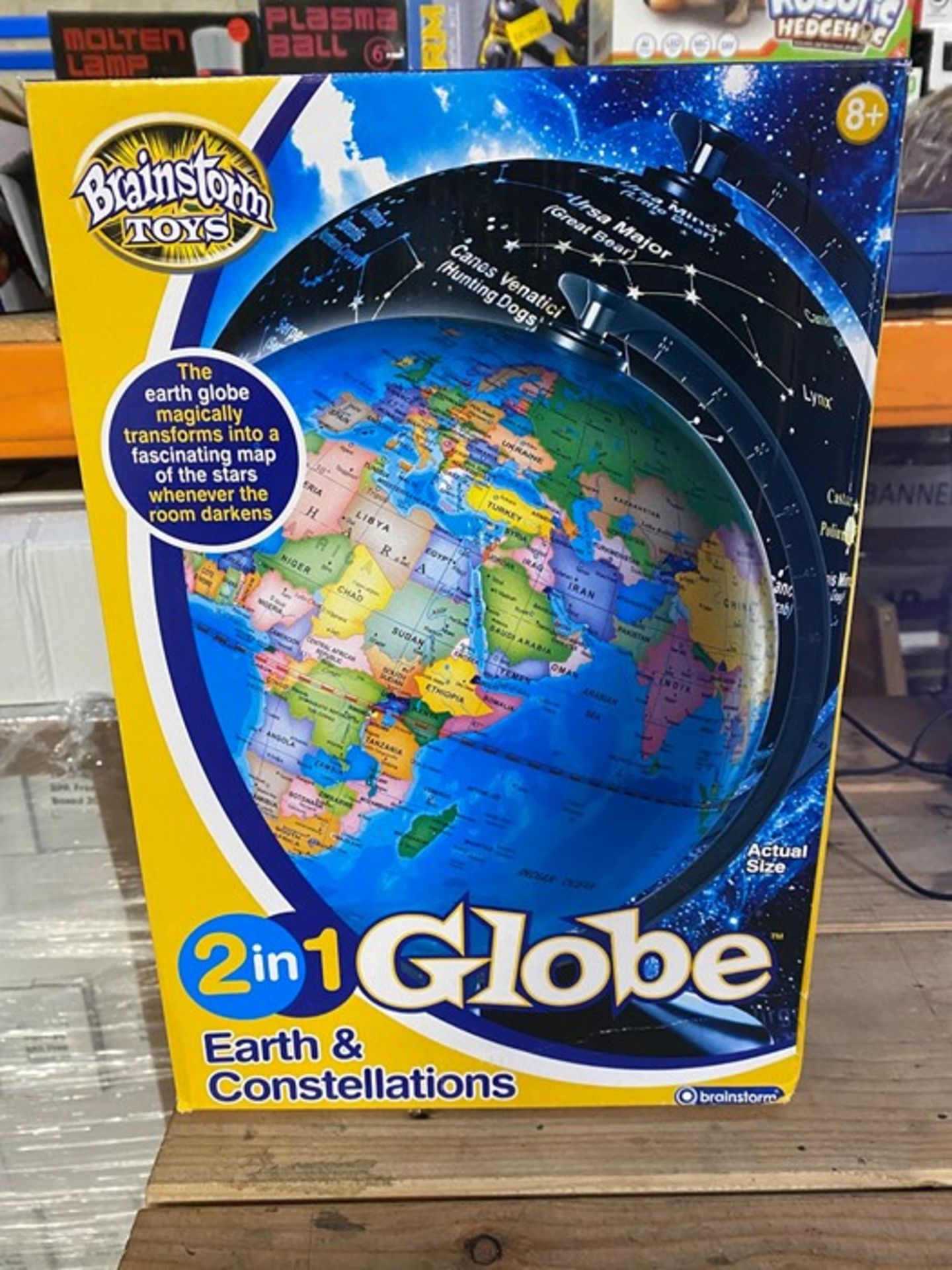 3 ILLUMINATED GLOBE - EARTH AND STAR CONSTELLATIONS RRP £90.00 UNTESTED CUSTOMER RETURNS