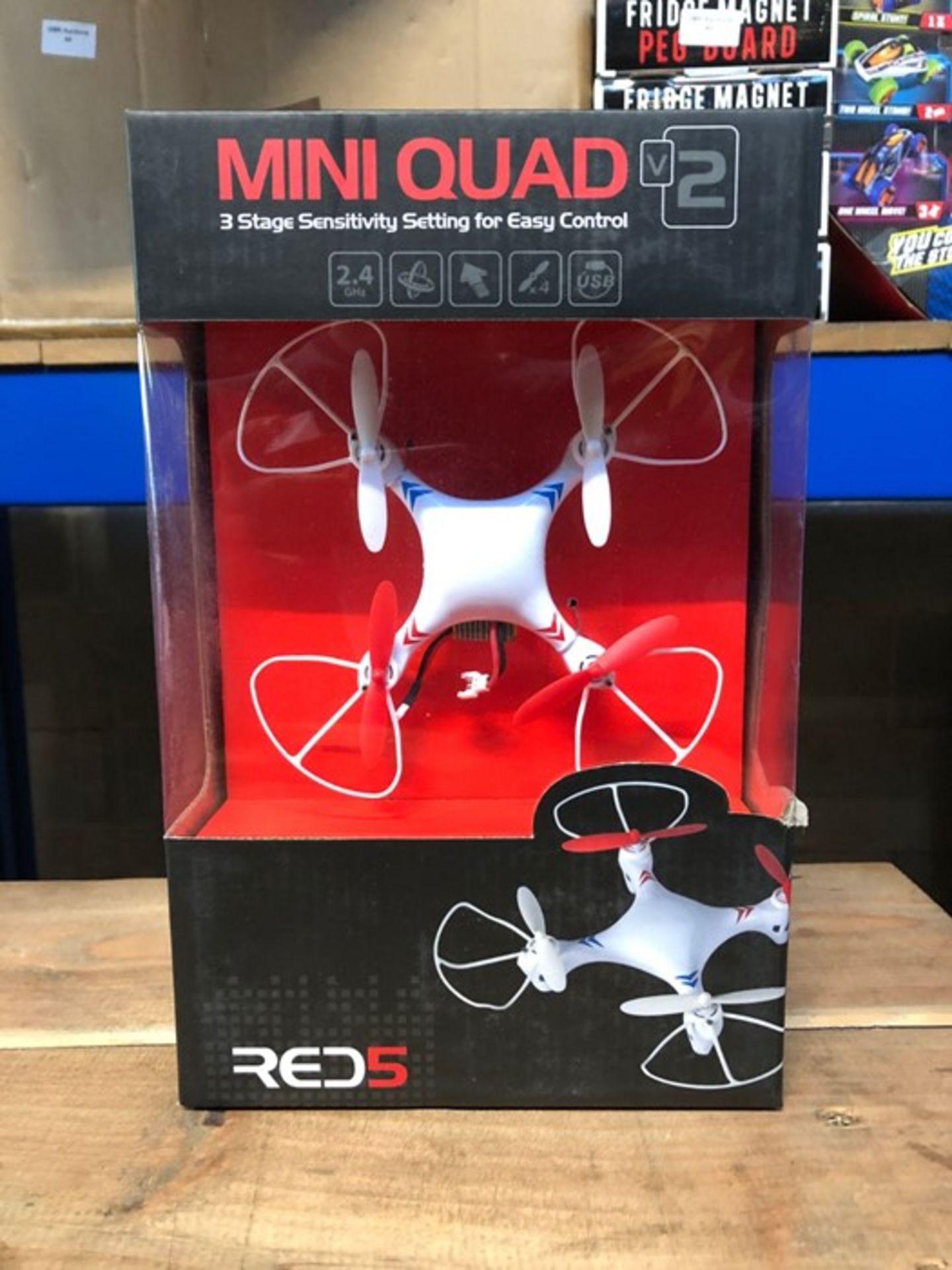6 X MINI QUAD FLYING TOY - COLOURS VARY / COMBINED RRP £84.00 / LIKE NEW