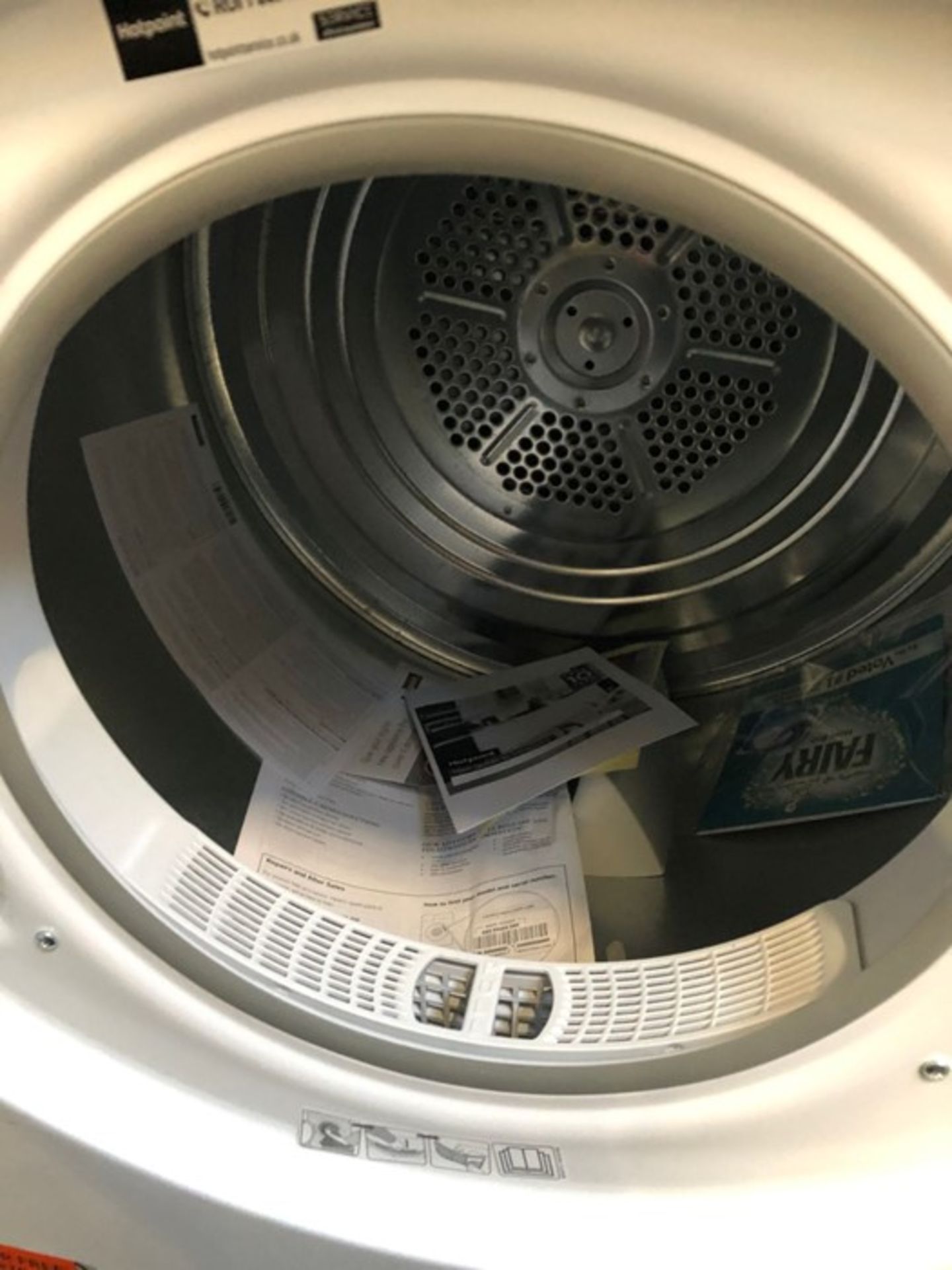 HOTPOINT VENTED TUMBLE DRYER - FETV60CP / RRP £209.99 / UNTESTED, UNUSED. COSMETIC DAMAGE, ONE - Image 2 of 5