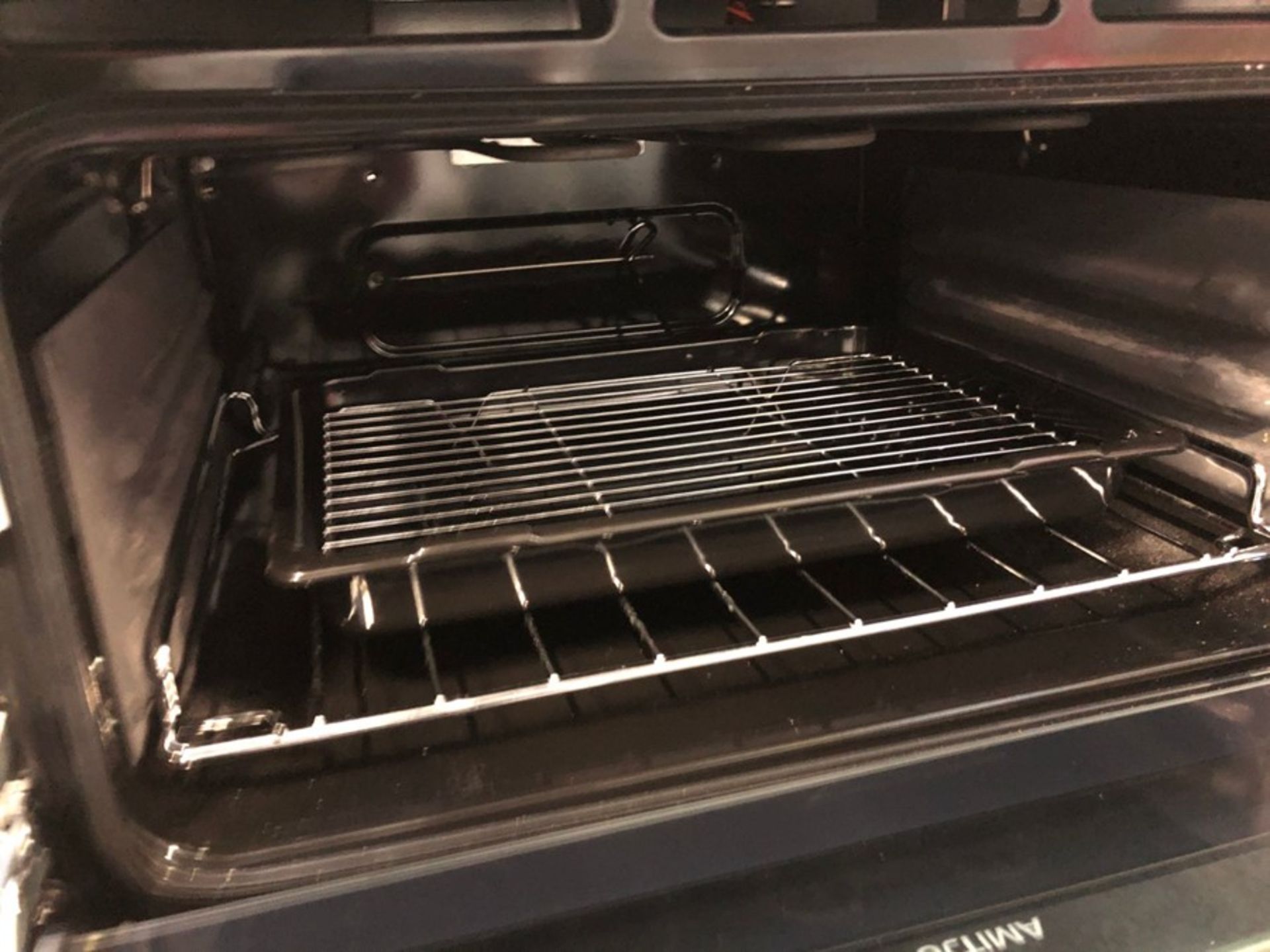 HOTPOINT 60CM DOUBLE OVEN ELECTRIC COOKER - HUE61X S / RRP £489.99 / UNTESTED, LIGHTLY USED. VERY - Image 2 of 3