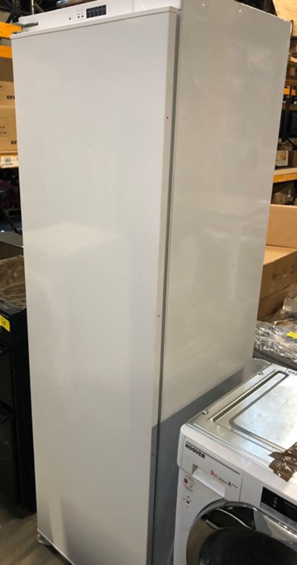 STOVES INTEGRATED TALL FREEZER - WHITE / RRP £400.00 / UNTESTED, LIGHTLY USED. EXTERIOR PANELS