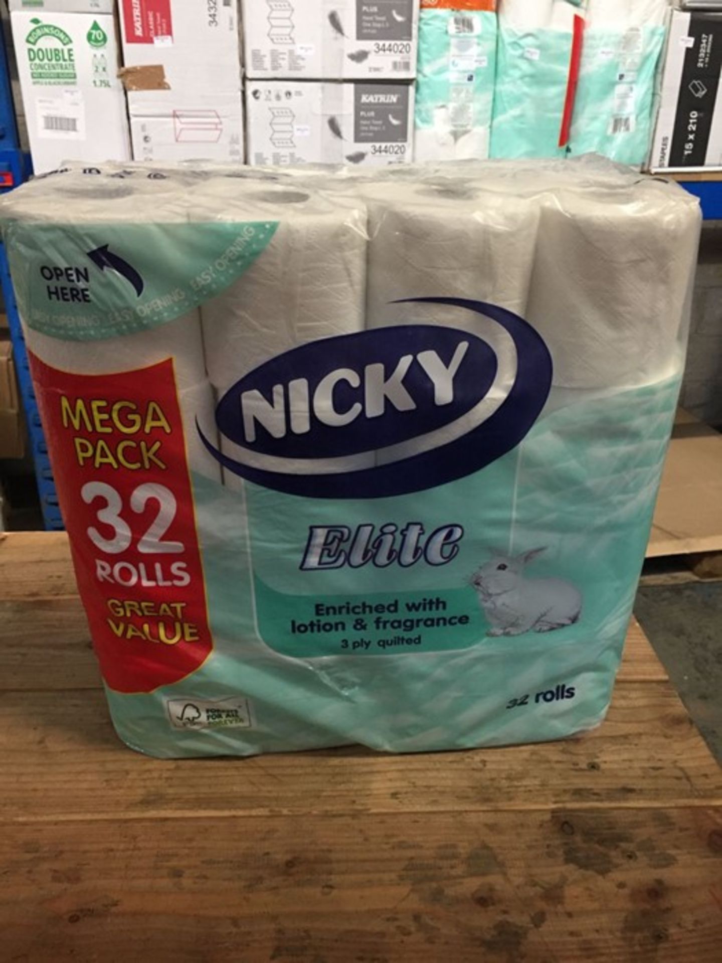 1 LOT TO CONTAIN A PACK OF 32 X NICKY ELITE TOILET ROLLS - L3