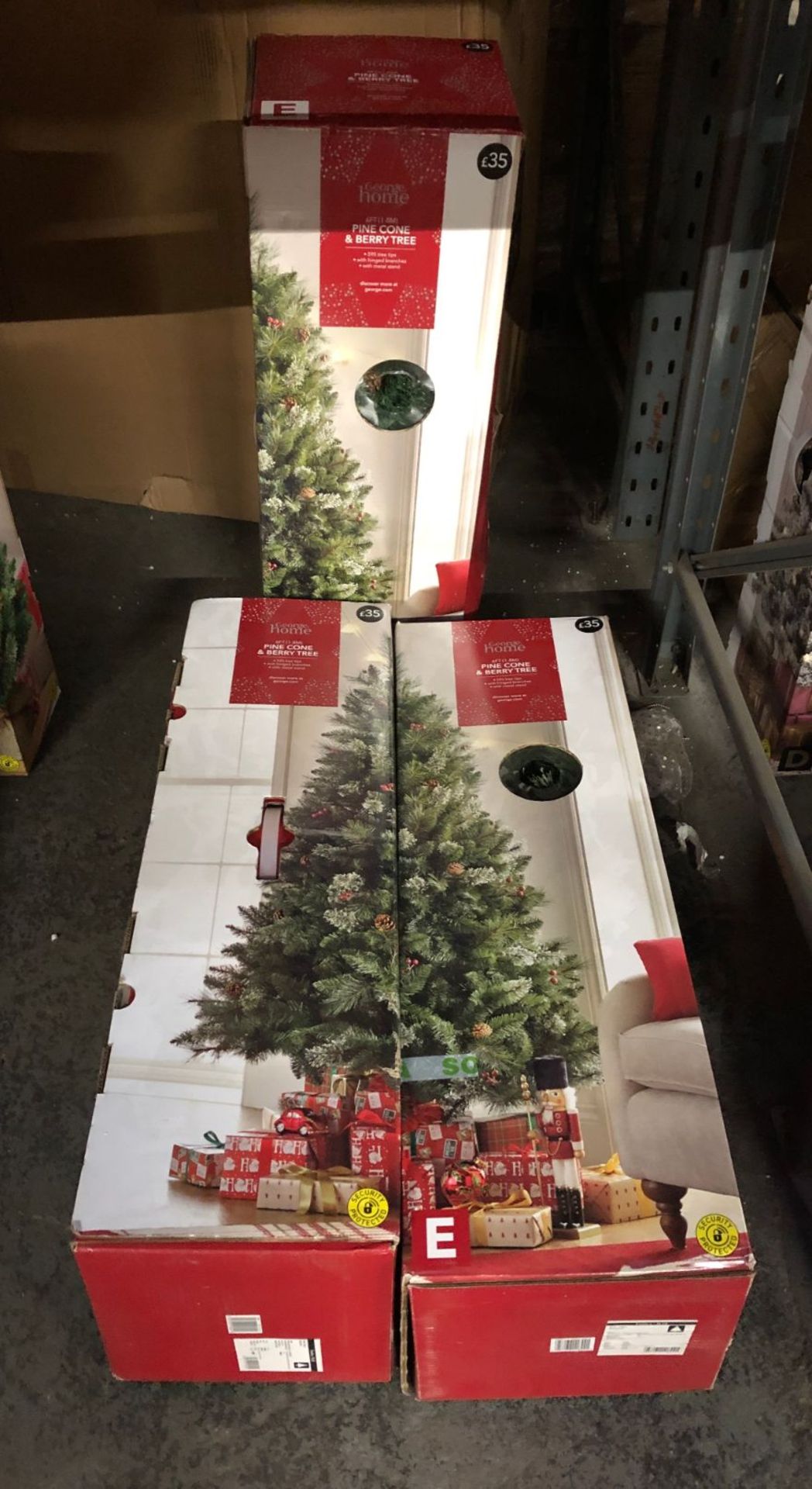 3 X 6FT PINE CONE AND BERRY CHRISTMAS TREES / COMBINED RRP £105.00 / CUSTOMER RETURNS