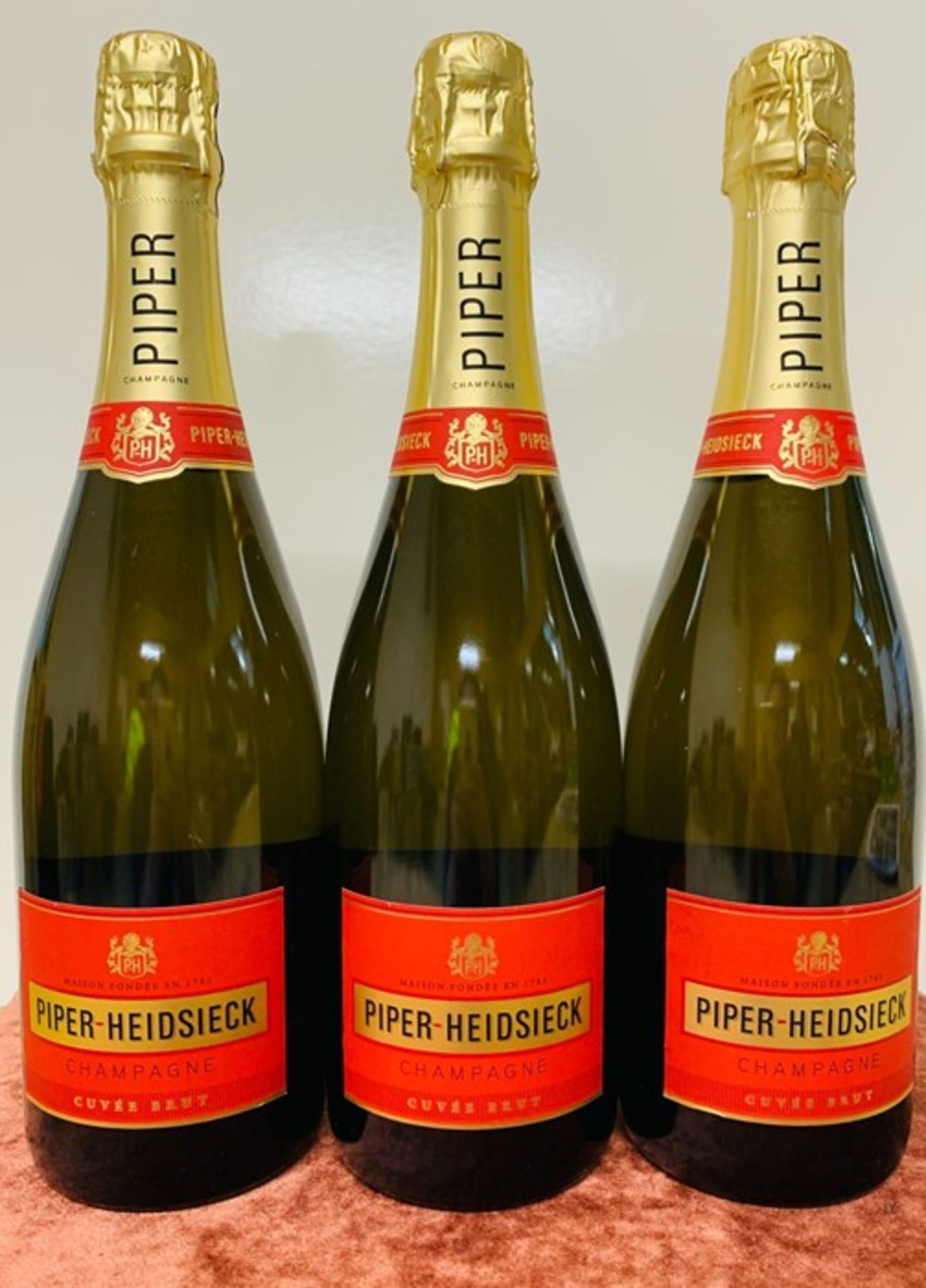 3 x PIPER HEIDSIECK CHAMPAGNE CUVEE BRUT