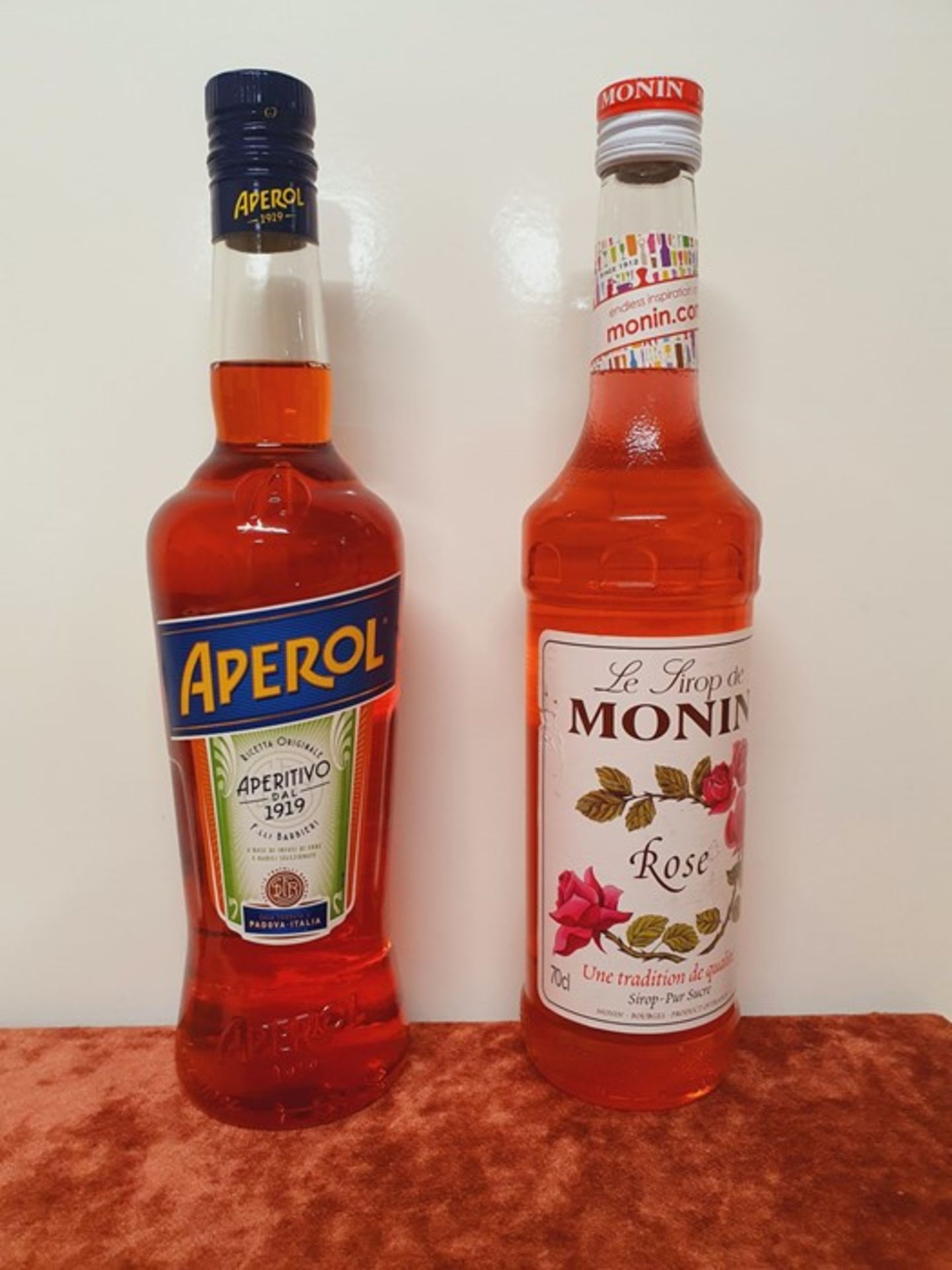 ONE LOT TO CONTAIN 1 x APEROL LIQUEUR 70CL / 1 x MONIN SYRUP ROSE 70CL