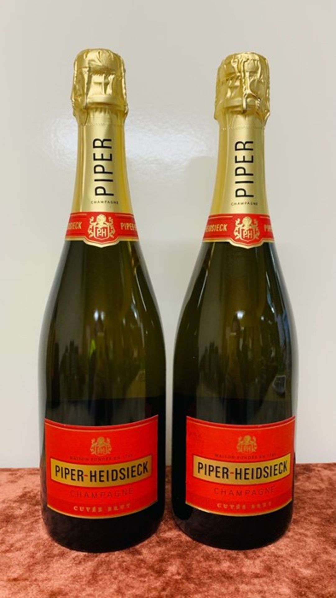 2 x PIPER HEIDSIECK CHAMPAGNE CUVEE BRUT