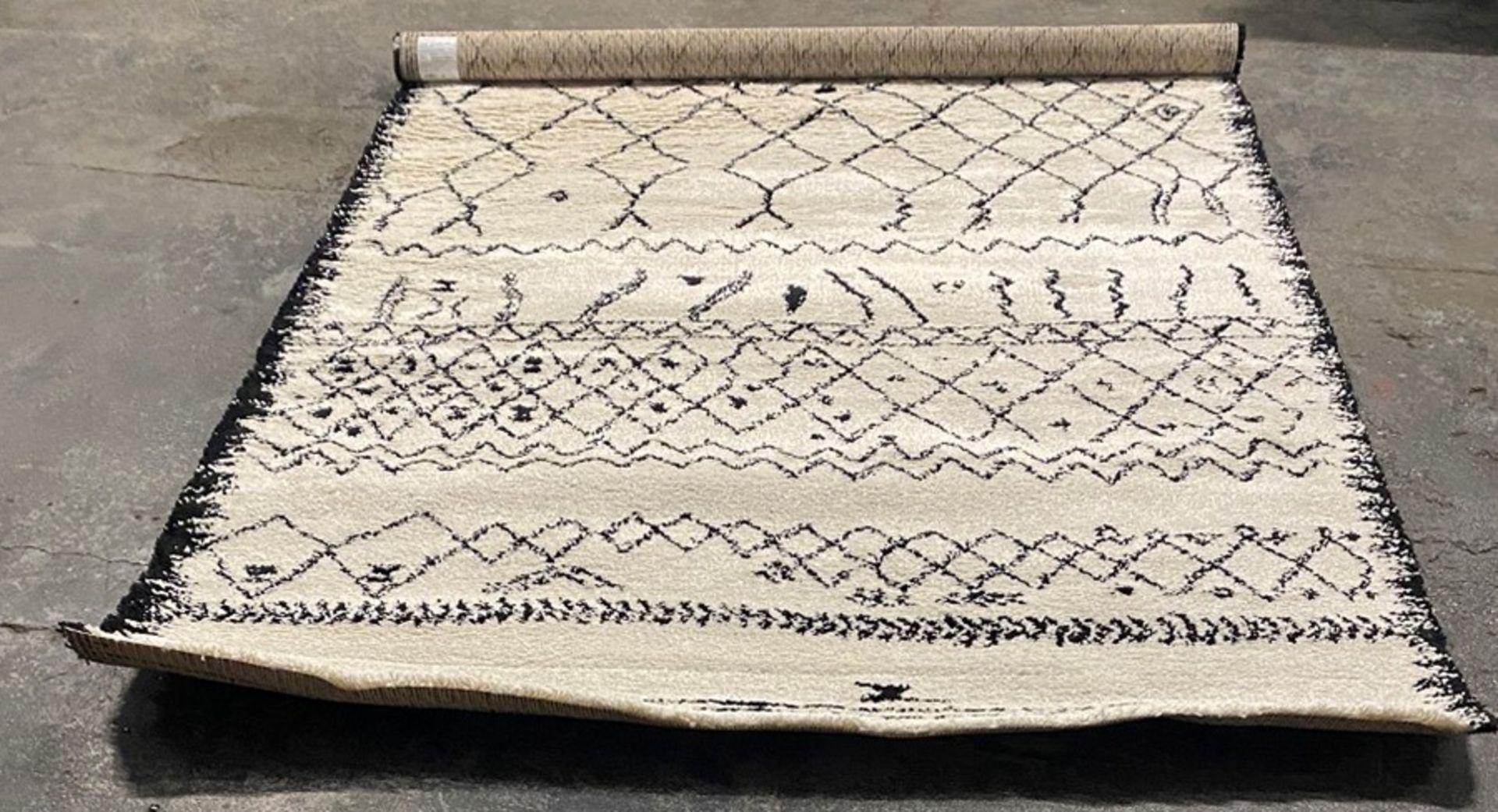 LA REDOUTE AFAW BERBER-STYLE RUG