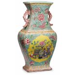 Gr. Henkelvase, China wohl 18. Jh.