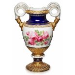 Gr. Schlangenhenkelvase, Meissen um 1900.