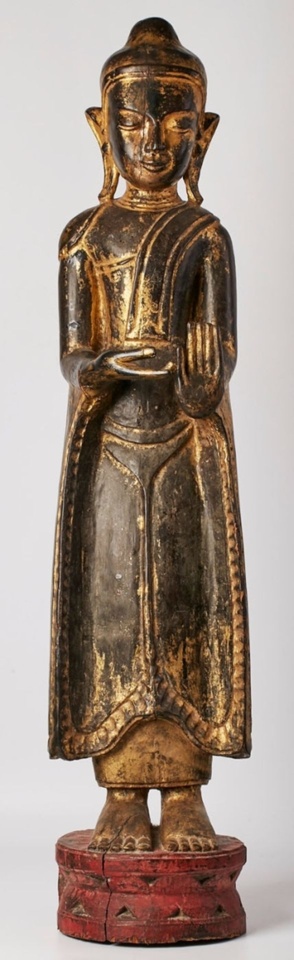 Gr. Stehende Buddhafigur in