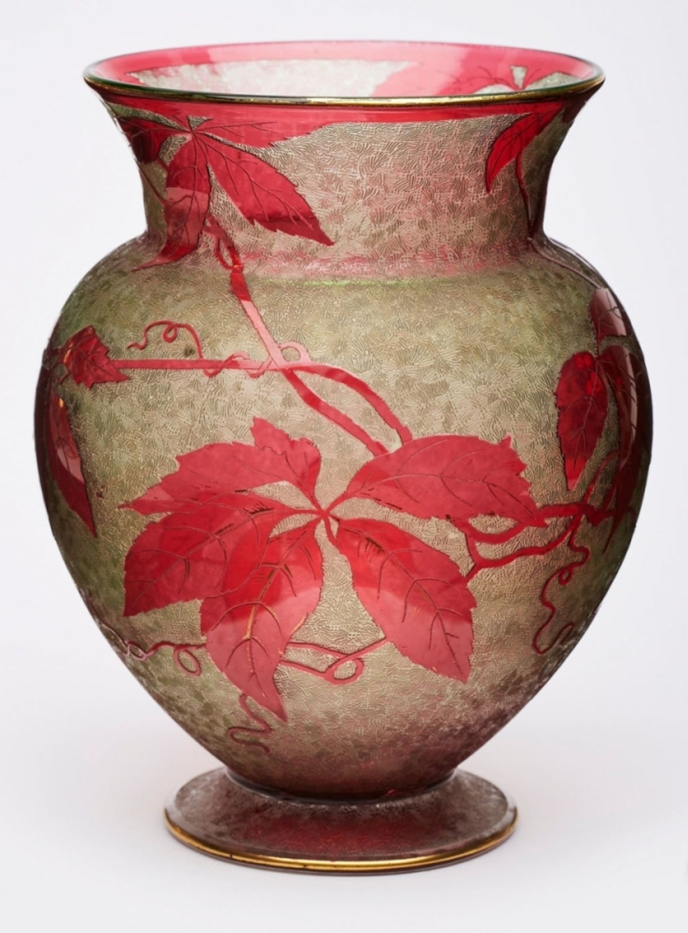 Vase mit Weinranken-Dekor,