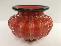 Vase mit Rippenstruktur, Murano dat. 2000.