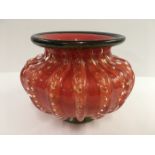 Vase mit Rippenstruktur, Murano dat. 2000.